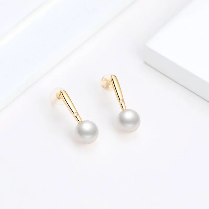 18K Natural Freshwater White Pearl Earrings With Diamond