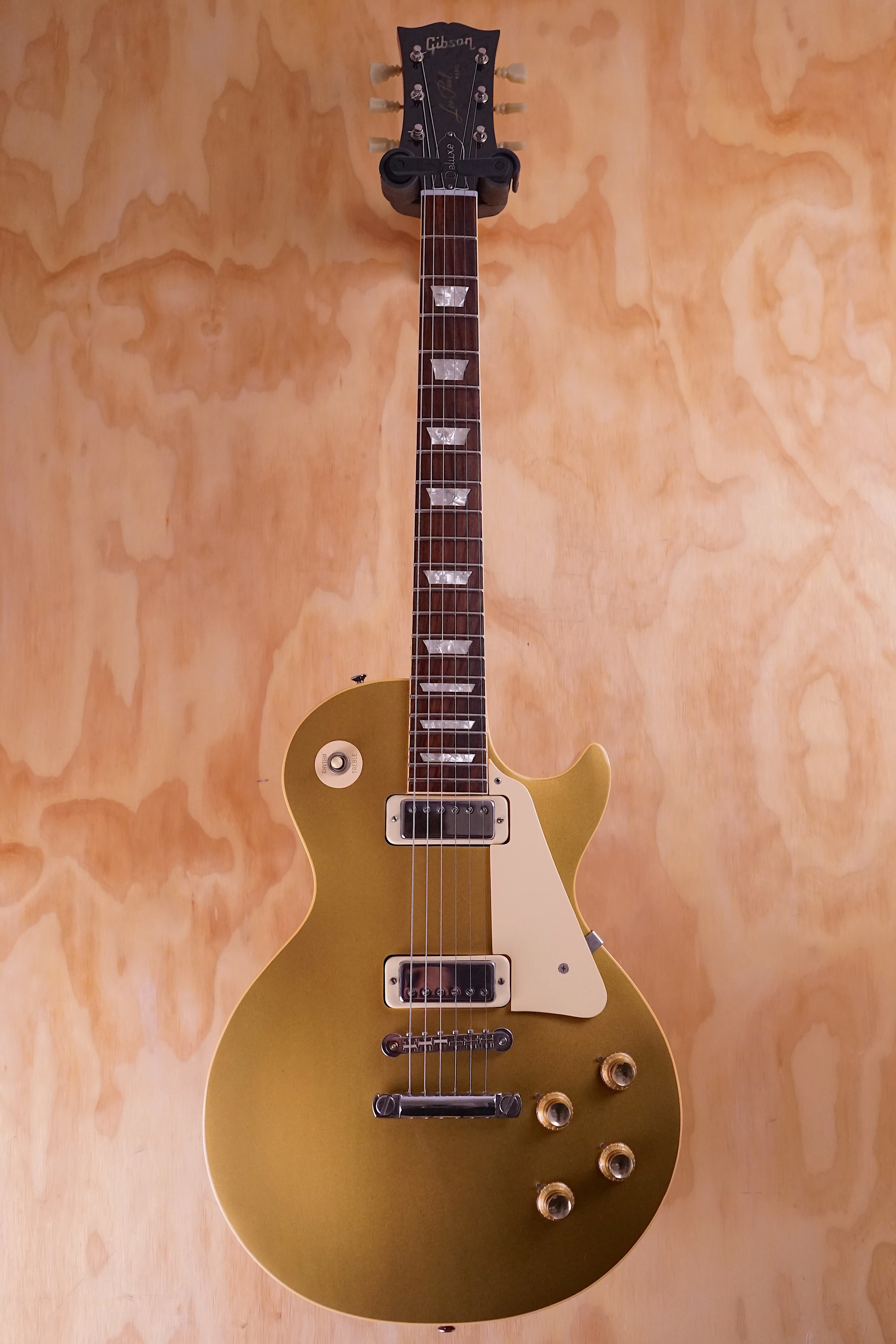 1973 Gibson Les Paul Deluxe Gold Top, USED