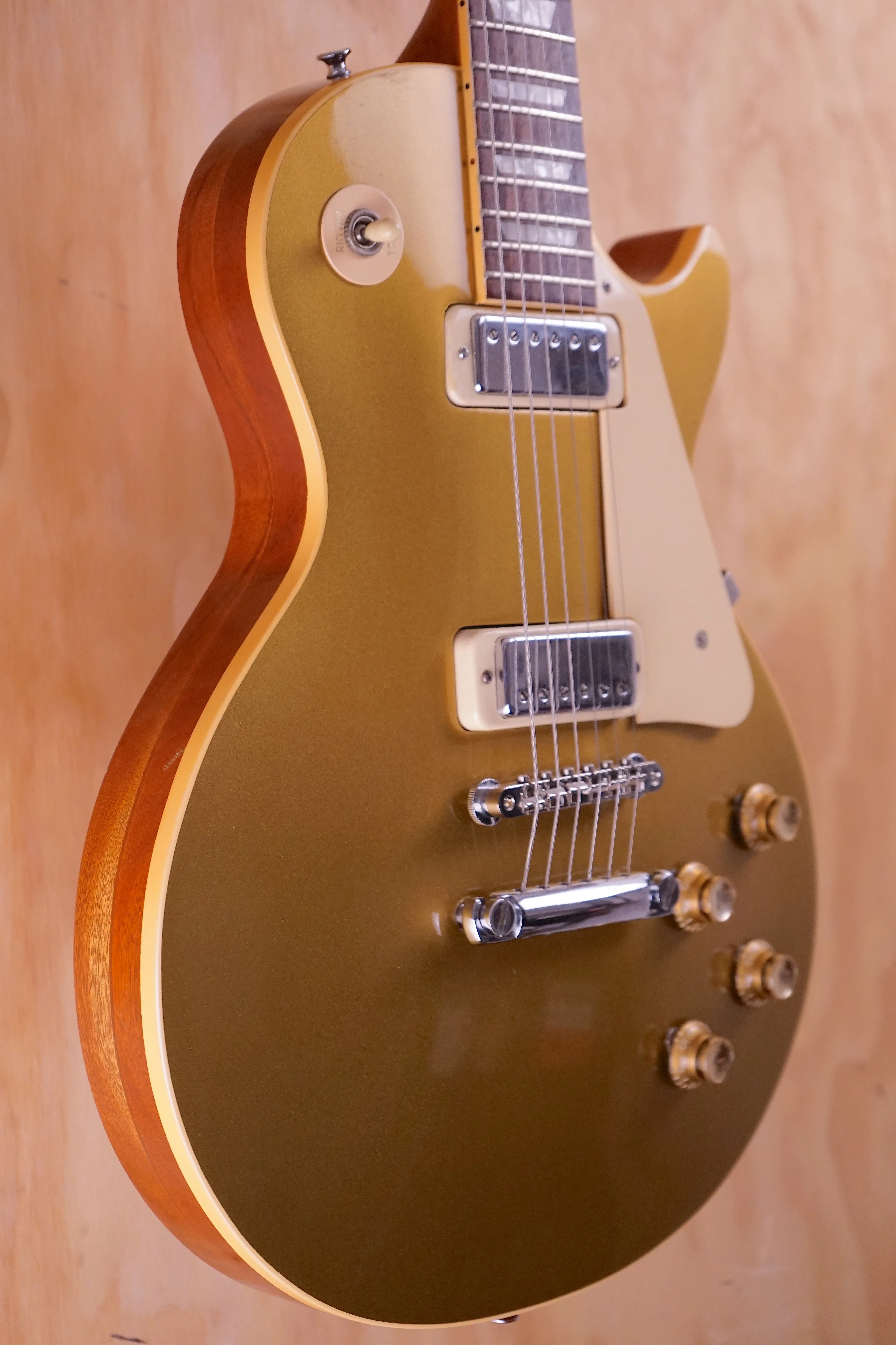 1973 Gibson Les Paul Deluxe Gold Top, USED