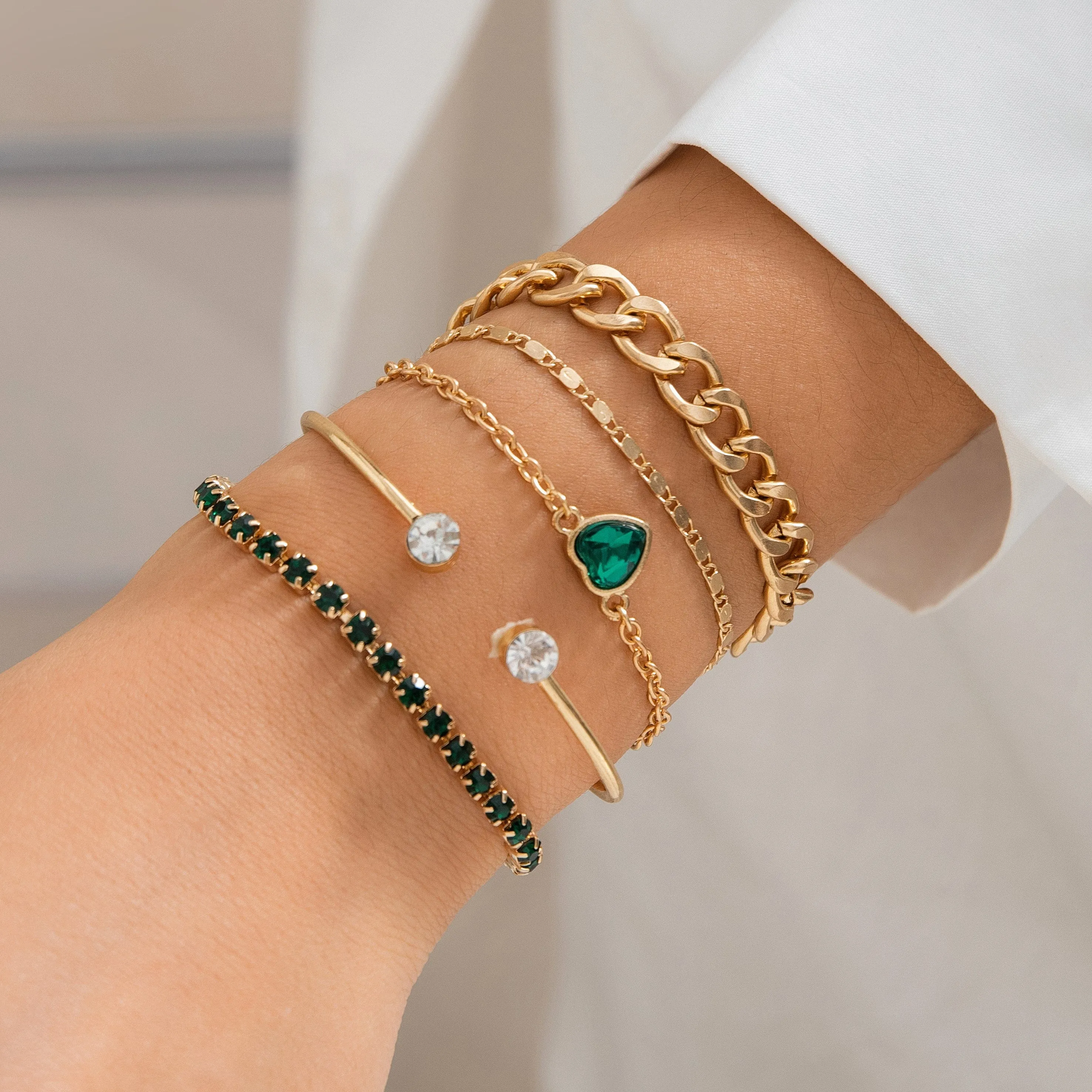 5pcs Emerald Rhinstone Inlaid Heart Shaped Cable Chain Bracelet Set