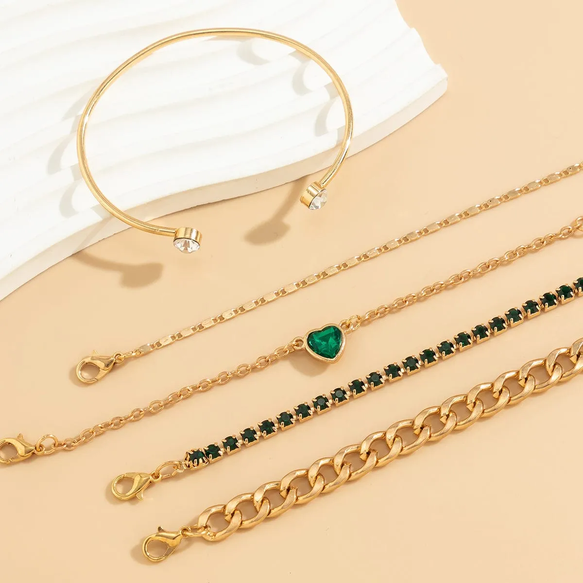 5pcs Emerald Rhinstone Inlaid Heart Shaped Cable Chain Bracelet Set
