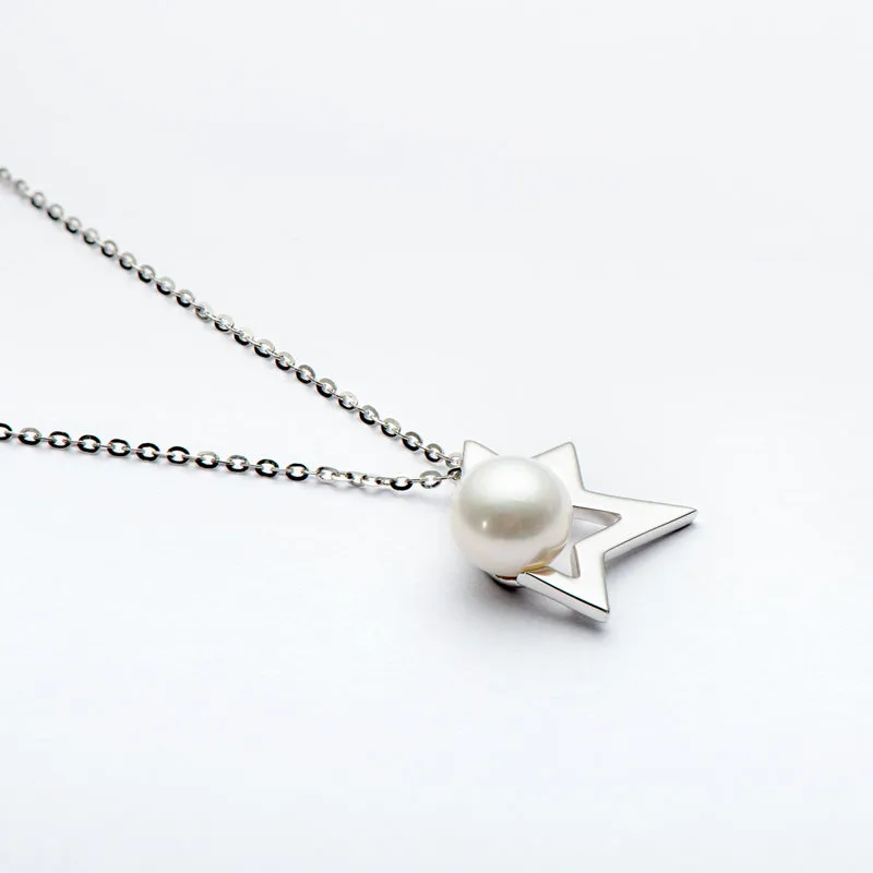7.5-8mm White Freshwater Pearl Pendant Necklace