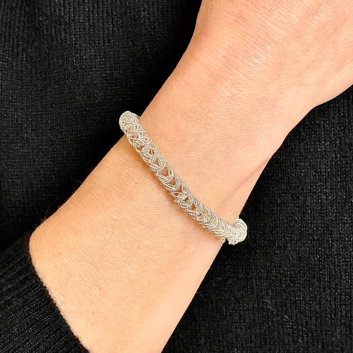 7.5" Handcrafted 925 Sterling Silver 7mm Bellezza Bracelet with Toggle Clasp