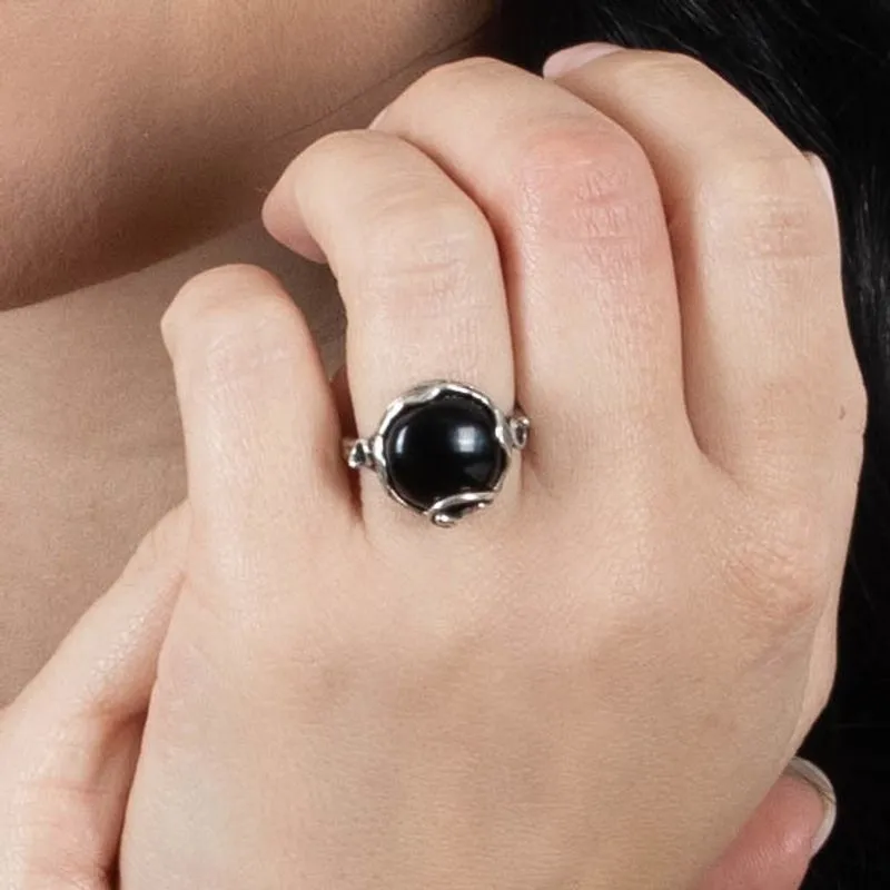 925 Sterling Silver Sizable Ring Inlaid With Onyx