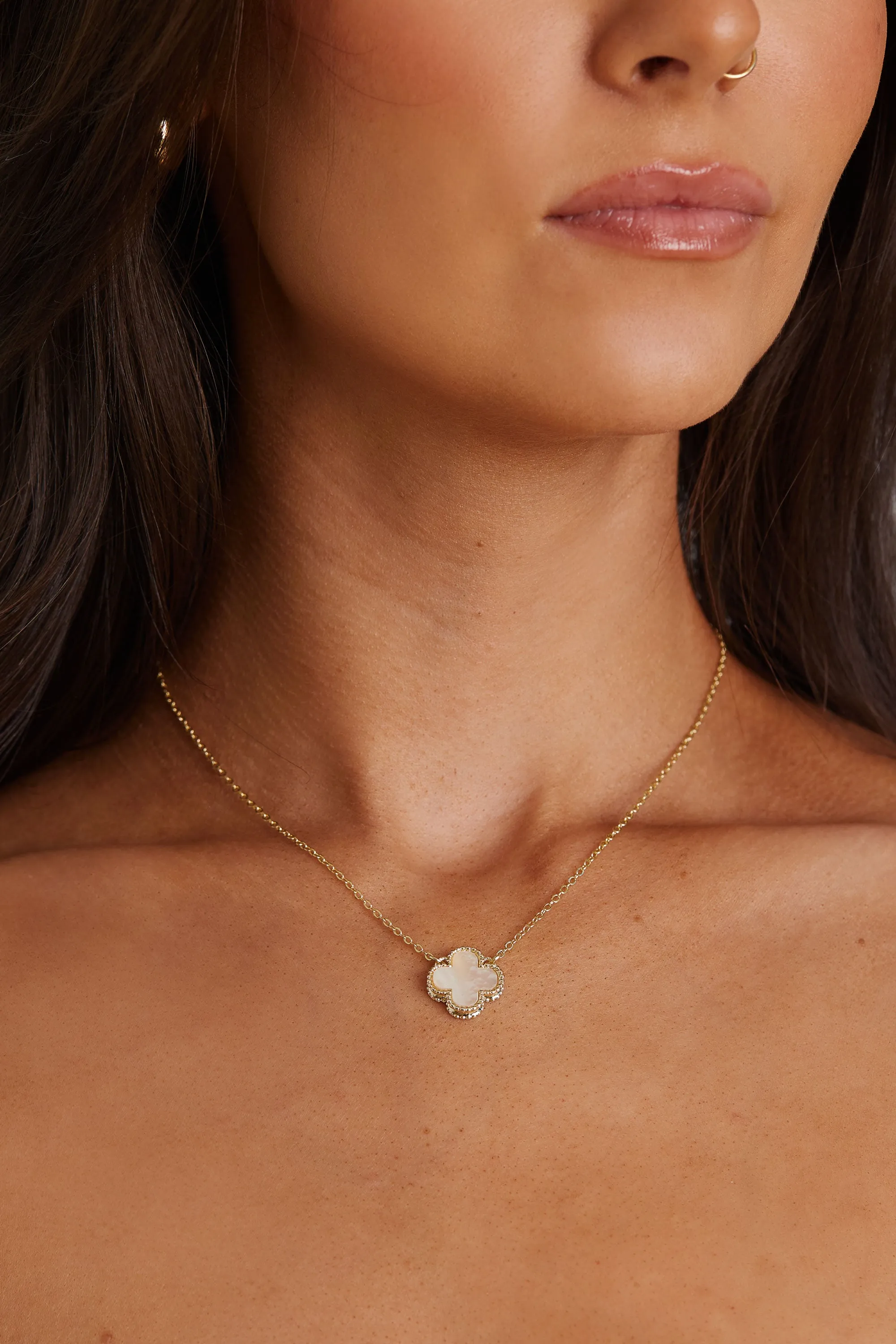 Abbott Mother of Pearl Clover Necklace