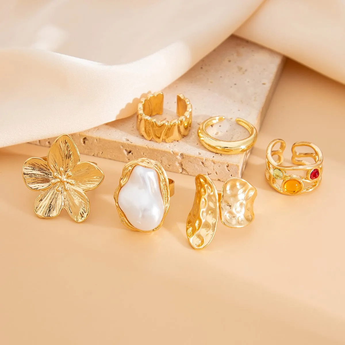 Baroque 6pcs Irregular Pearl Inlaid Textured Flower Ring Set