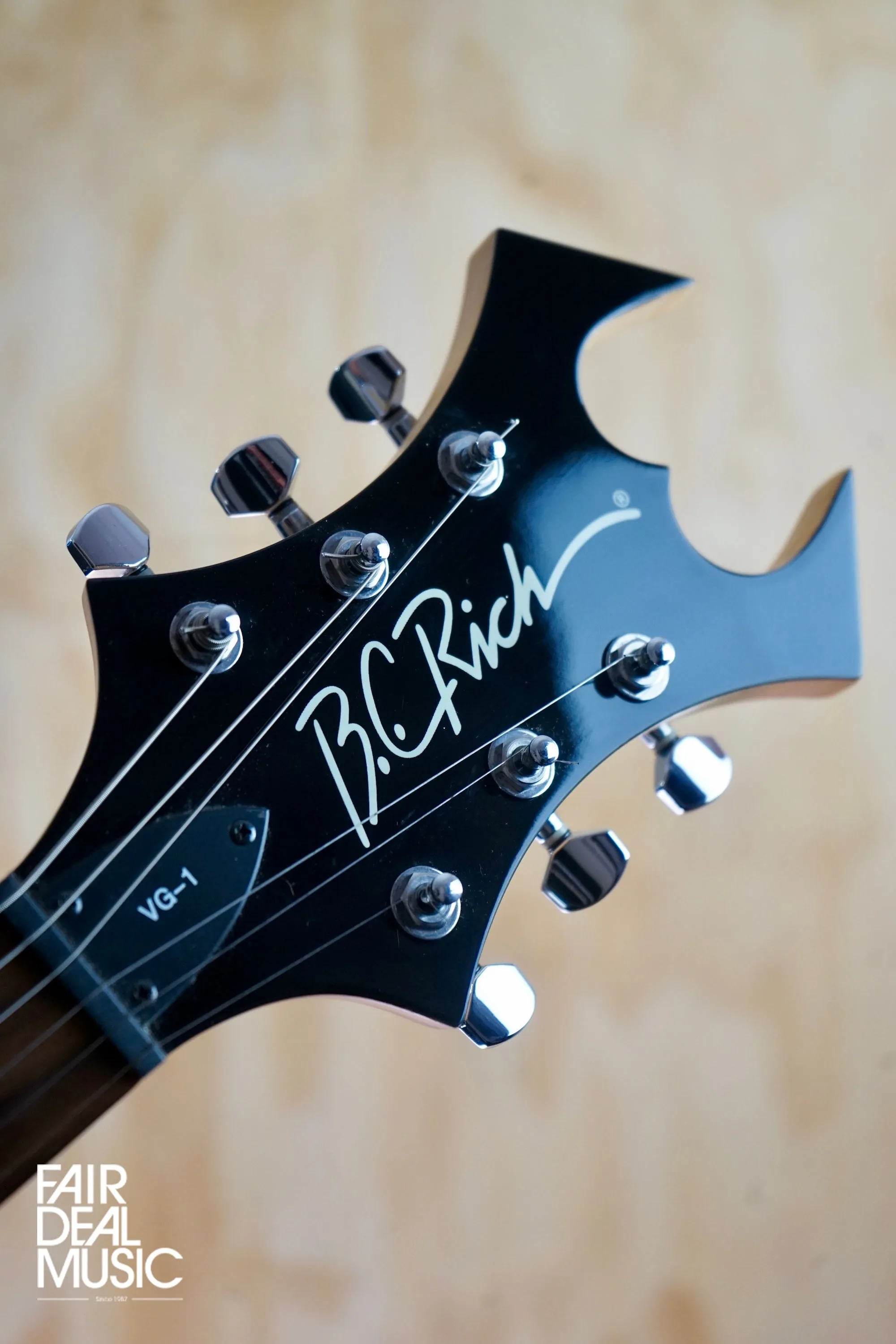 B.C. Rich Virgin VG1, USED