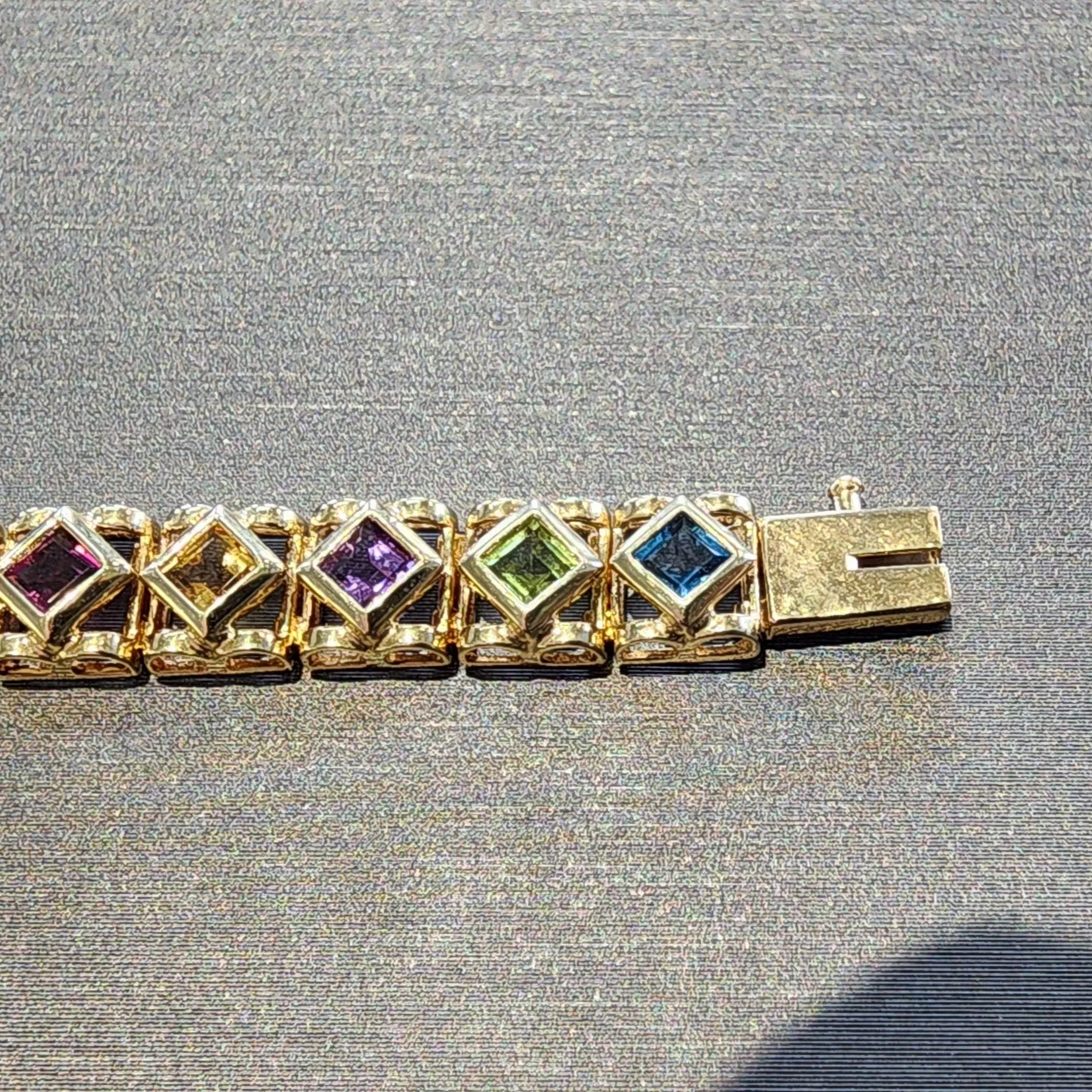 Ben Garelick Estate 14K Yellow Gold Multi-Gemstone Bracelet – A Vibrant Expression of Elegance