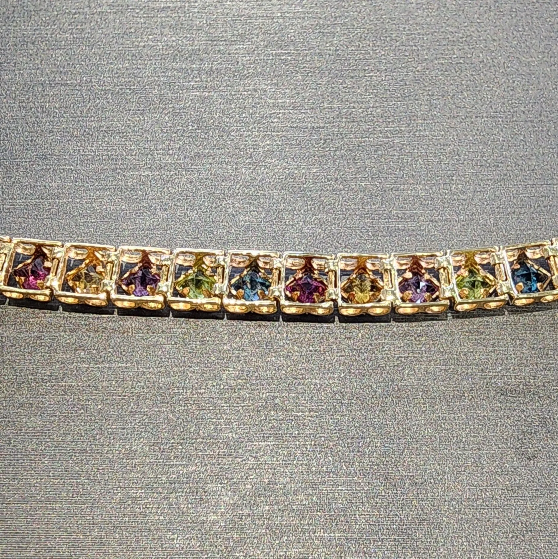 Ben Garelick Estate 14K Yellow Gold Multi-Gemstone Bracelet – A Vibrant Expression of Elegance