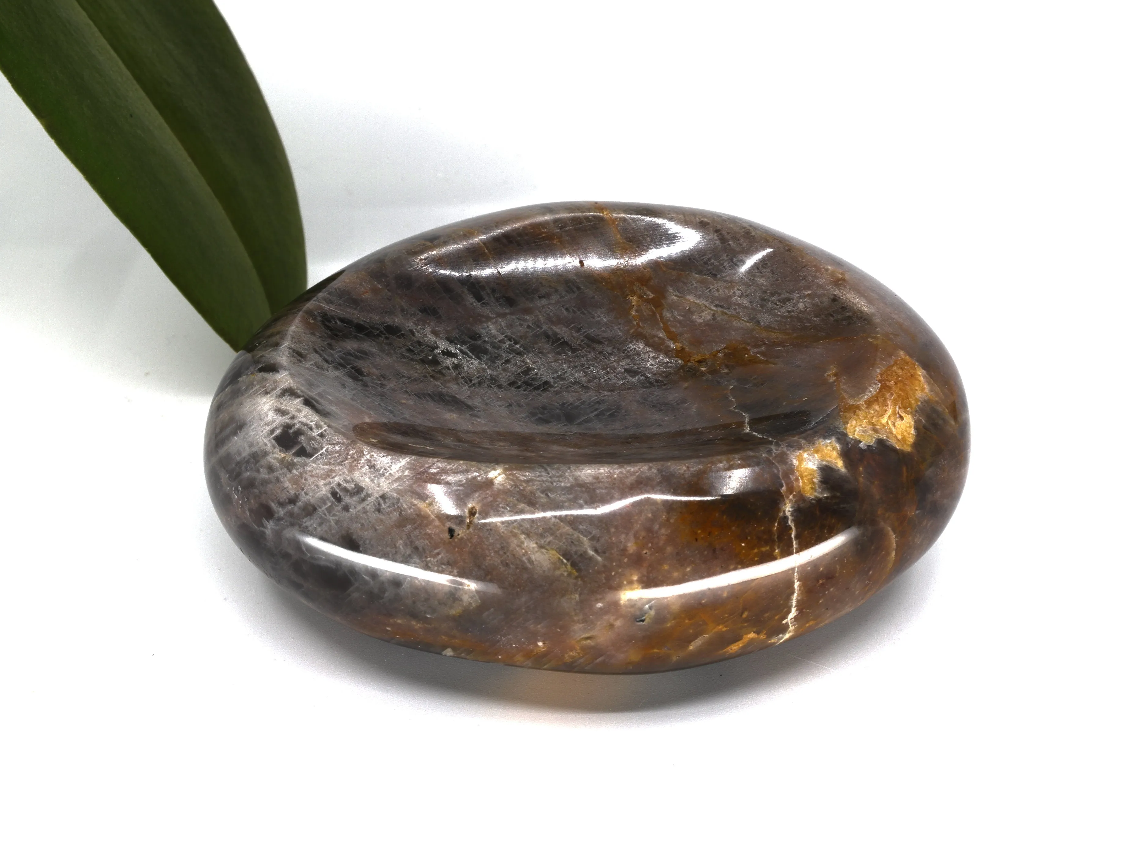 Black Moonstone dish | 468g