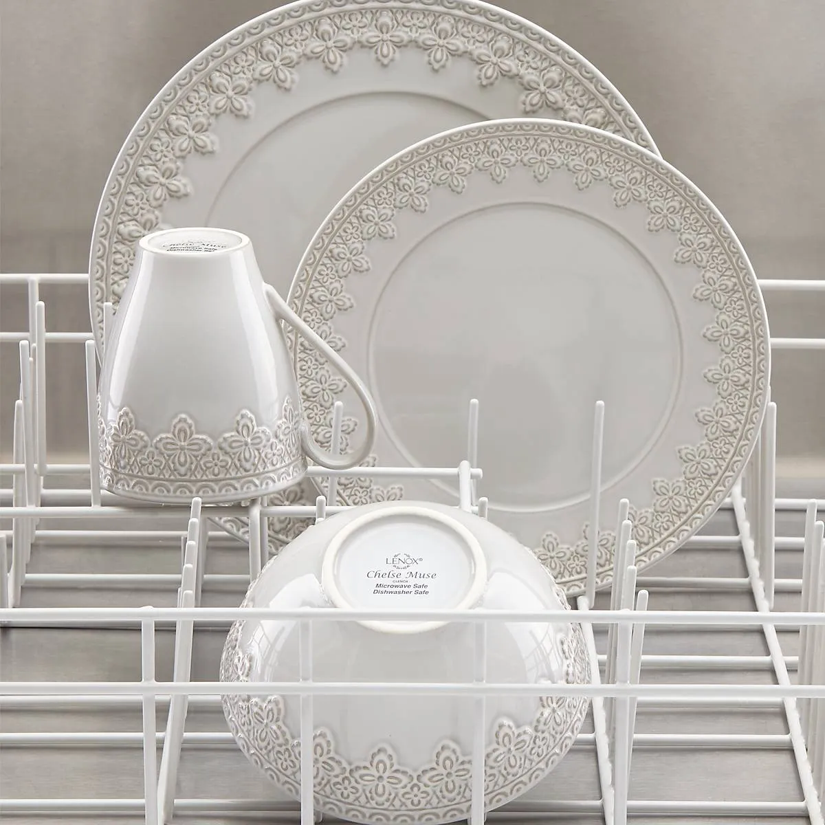 Chelse Muse Fleur 12-piece Dinnerware Set