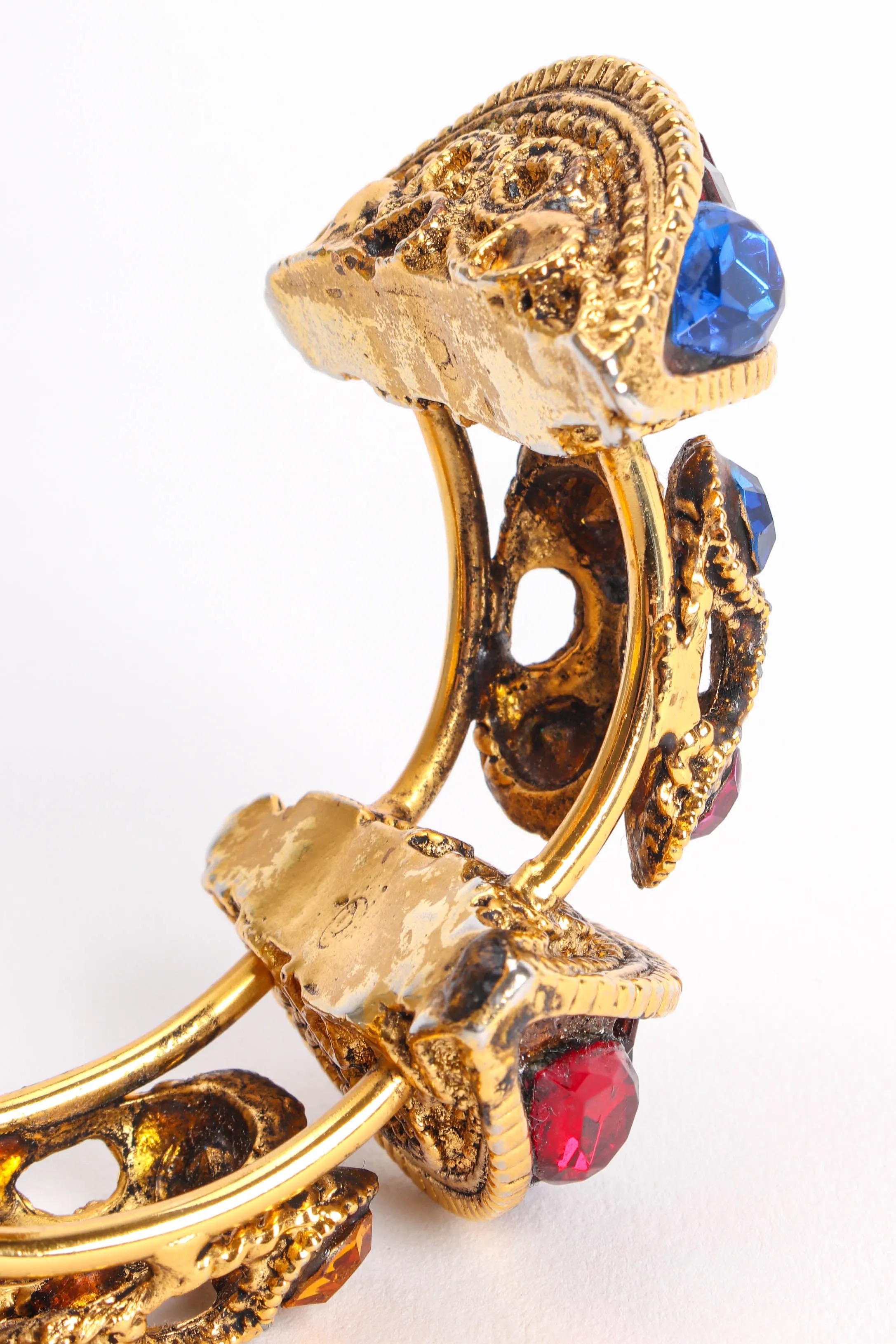 Chunky Jeweled Baroque Armband