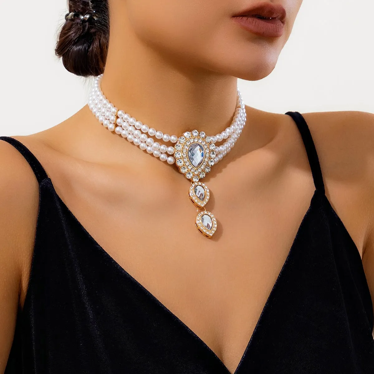 Classic Layered Emerald CZ Inlaid Waterdrop Pendant Pearl Chain Choker Necklace
