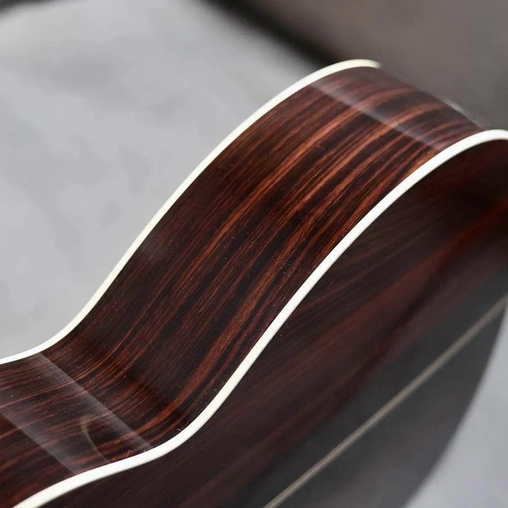 Collings 002H-T 14 Fret Traditional Package