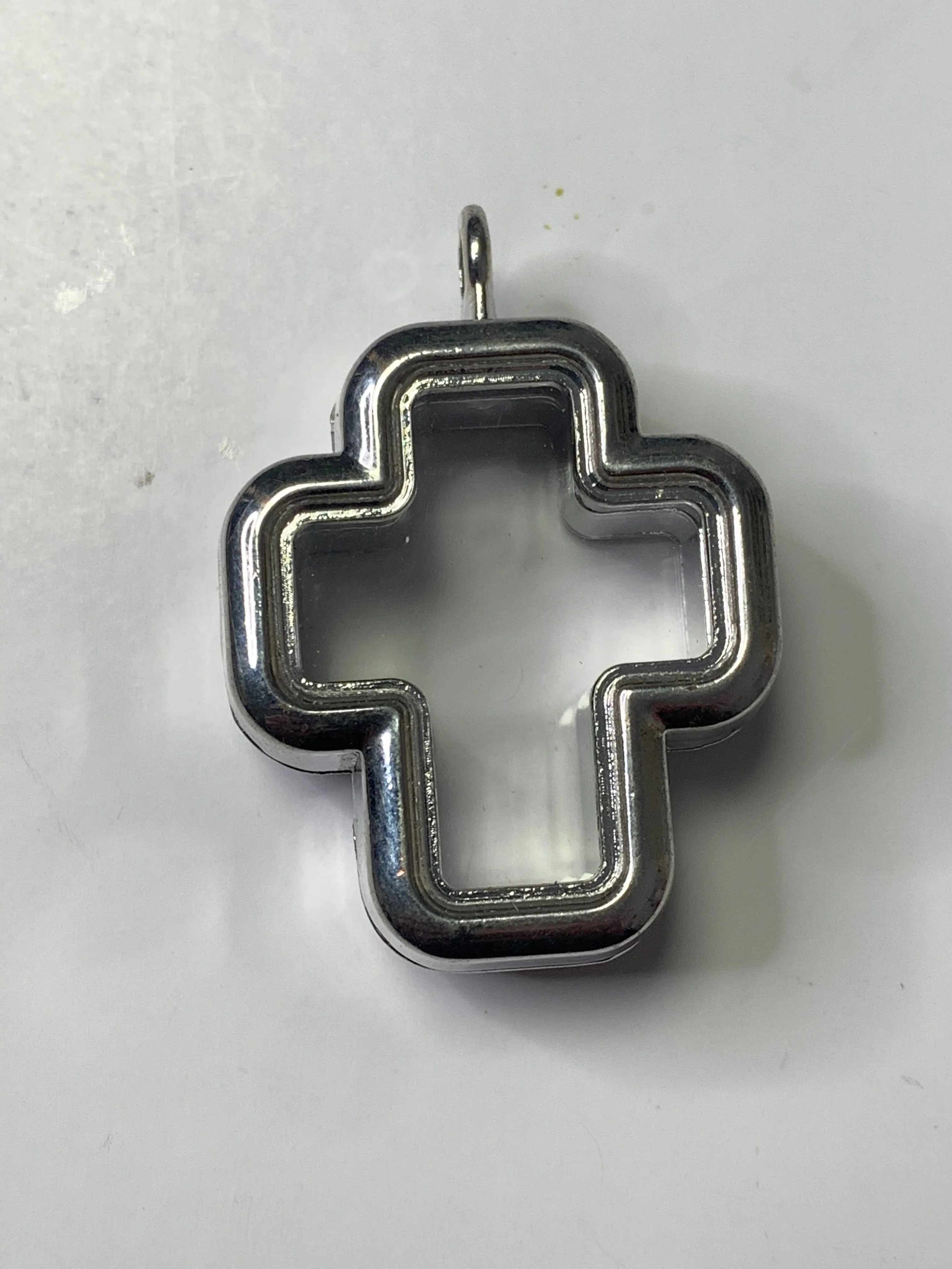 Cross PEARL/GEM Locket