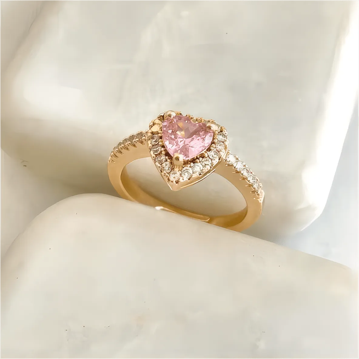 Cubic Zirconia Inlaid Pink Heart Ring