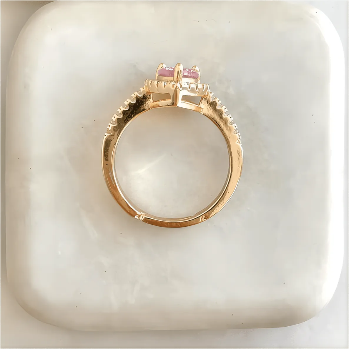 Cubic Zirconia Inlaid Pink Heart Ring