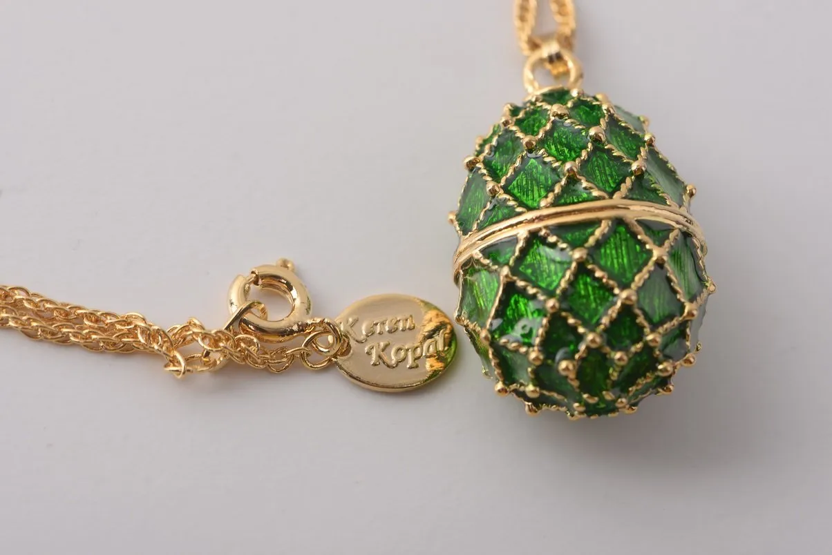 Dark Green Egg Pendant Necklace