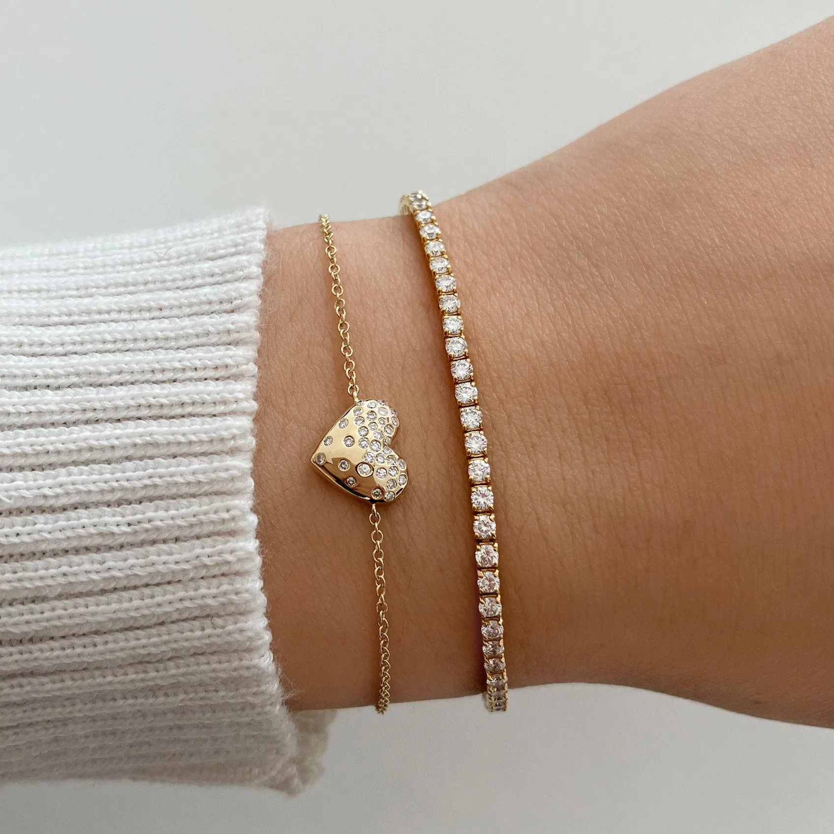Dripping Scattered Gemstone Heart Bracelet