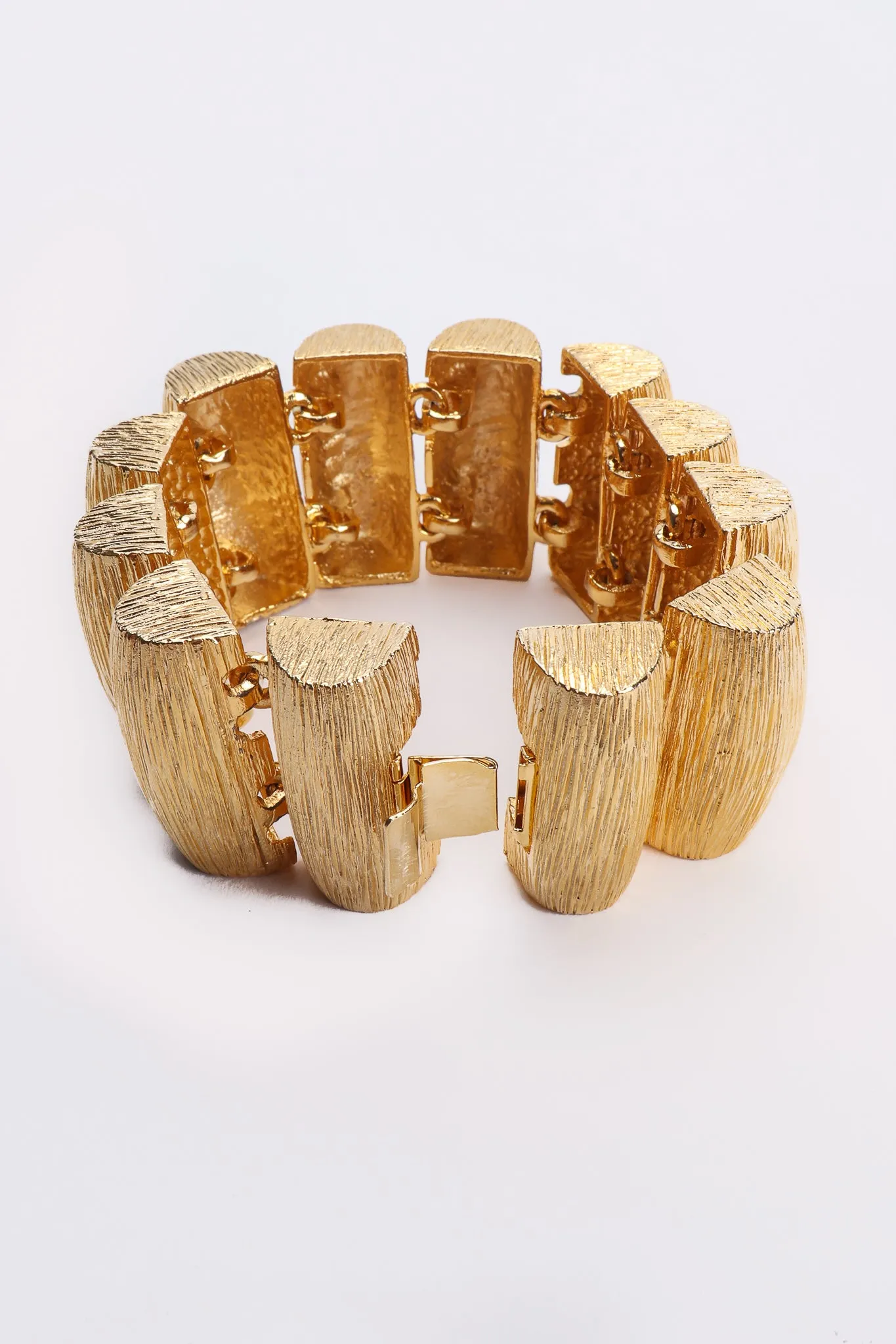 Etched Barrel Link Bracelet