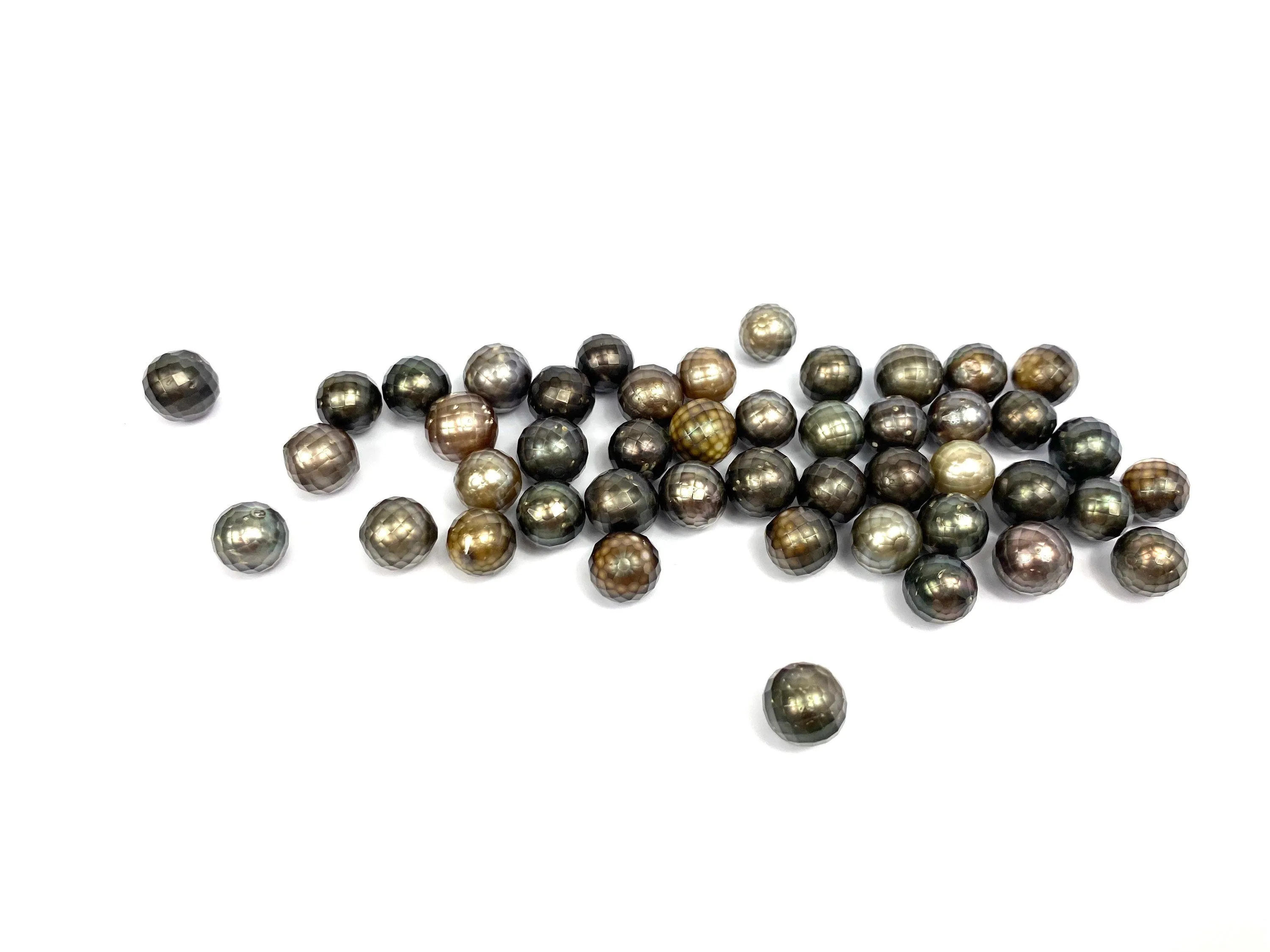 Faceted Gem Carved Tahitian Pearls, 100% Natural Colors, Tahitian Carved Pearls