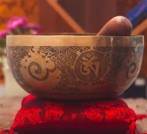 Fire & Mantra Carved Singing Bowl Set