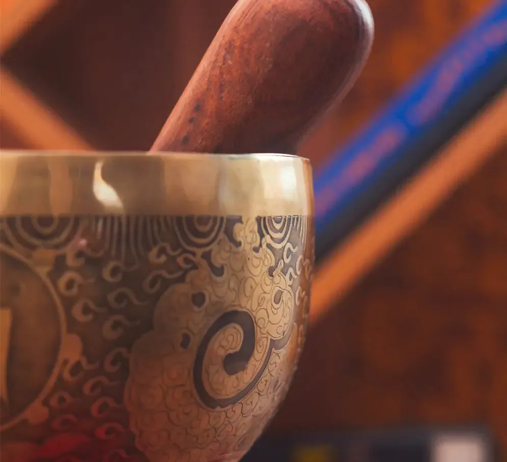 Fire & Mantra Carved Singing Bowl Set
