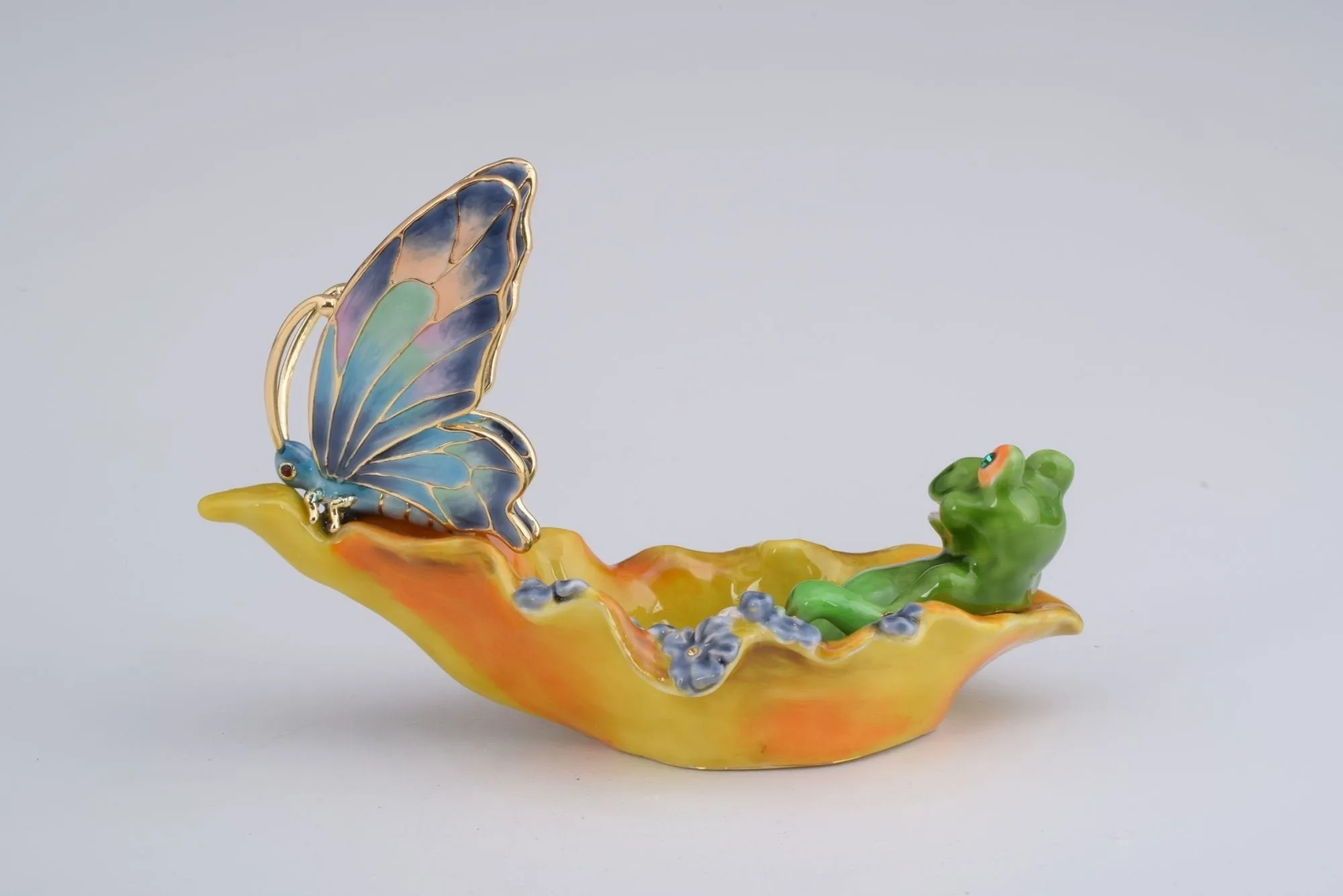 Frog and a Butterfly in a Shell