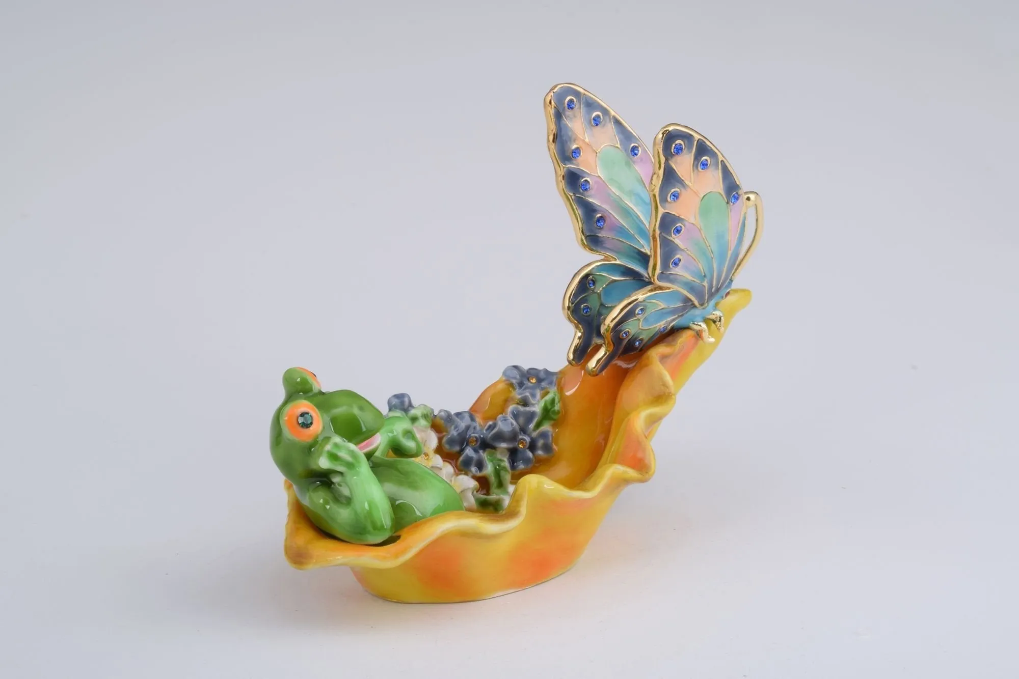 Frog and a Butterfly in a Shell