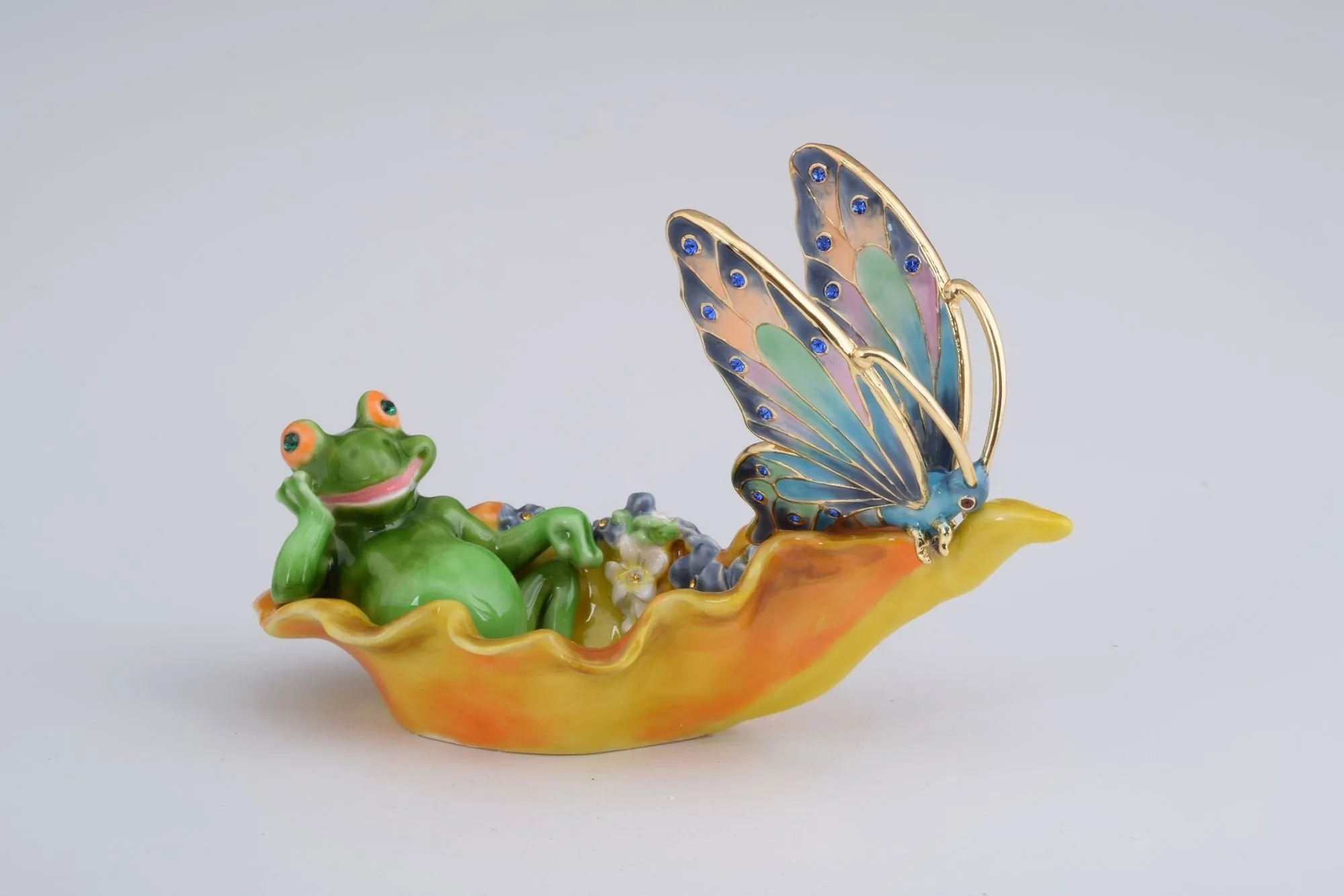 Frog and a Butterfly in a Shell