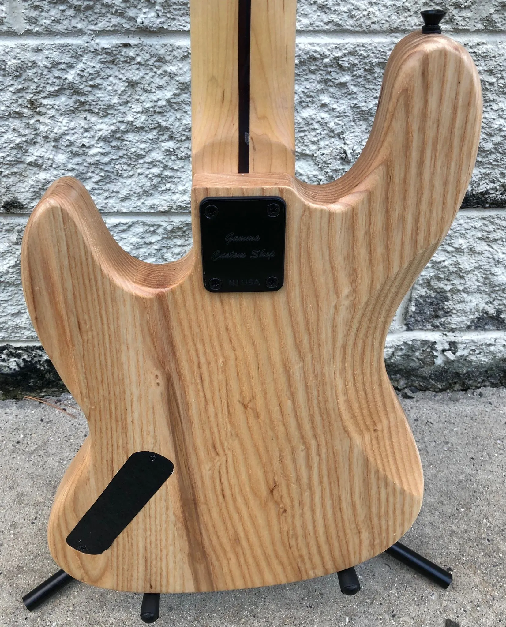 GAMMA [SOLD] Custom J519-02 Beta Model, Natural Ash