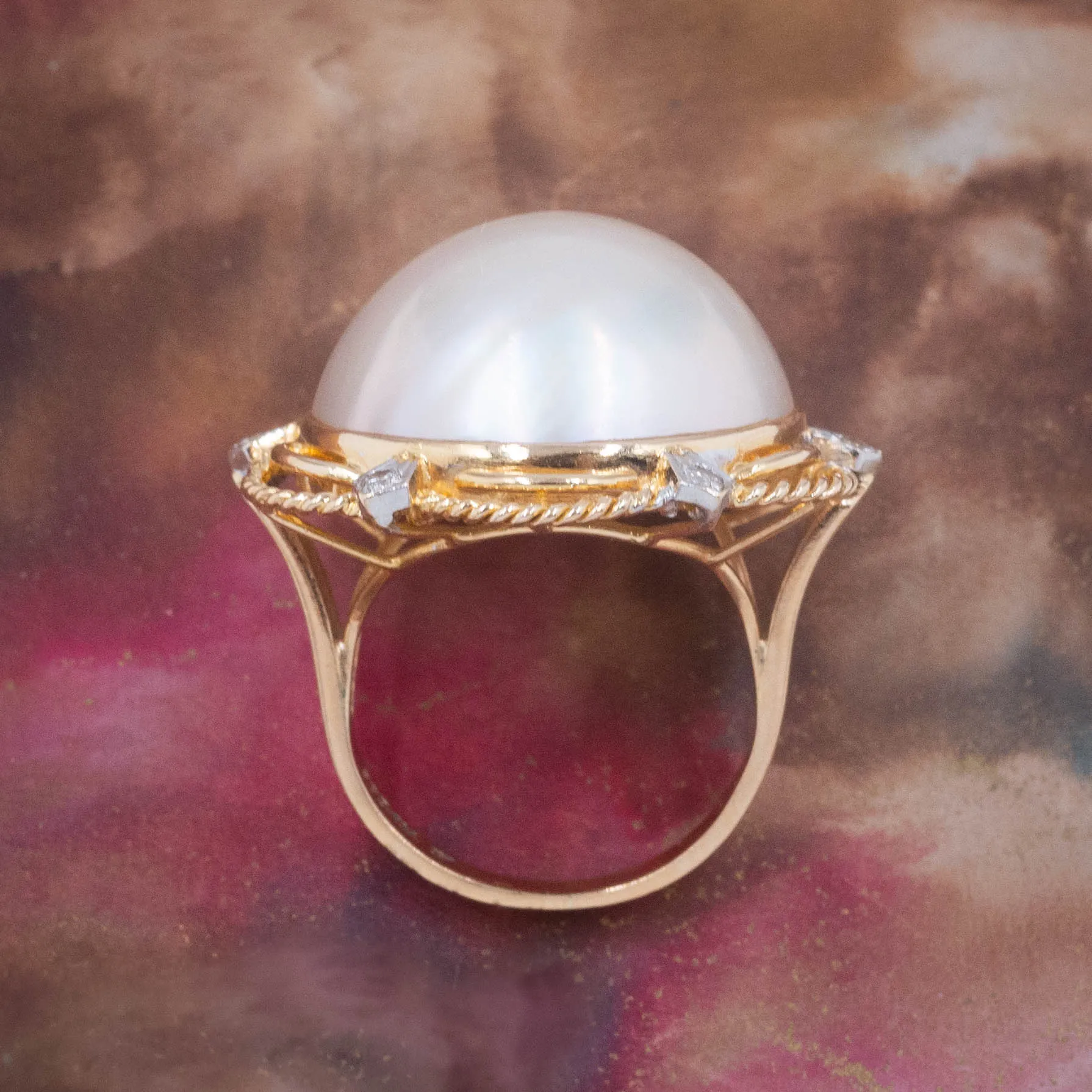 Gem Grade Mabé Pearl Ring c1980