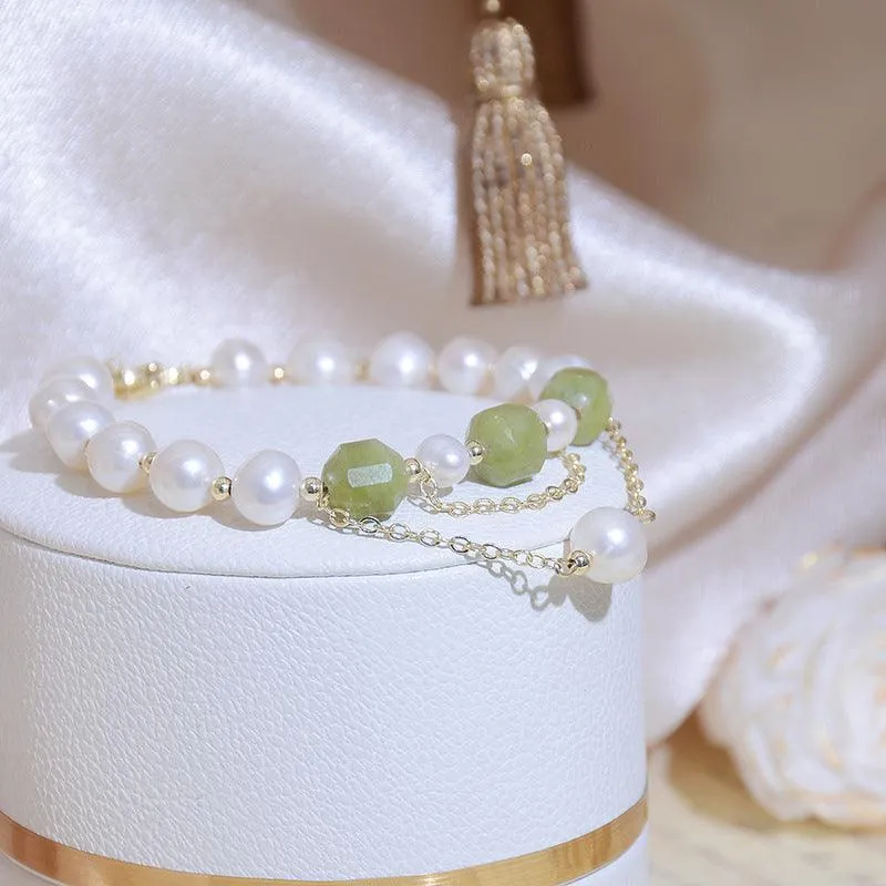 Grape Jade and Pearl Bracelet