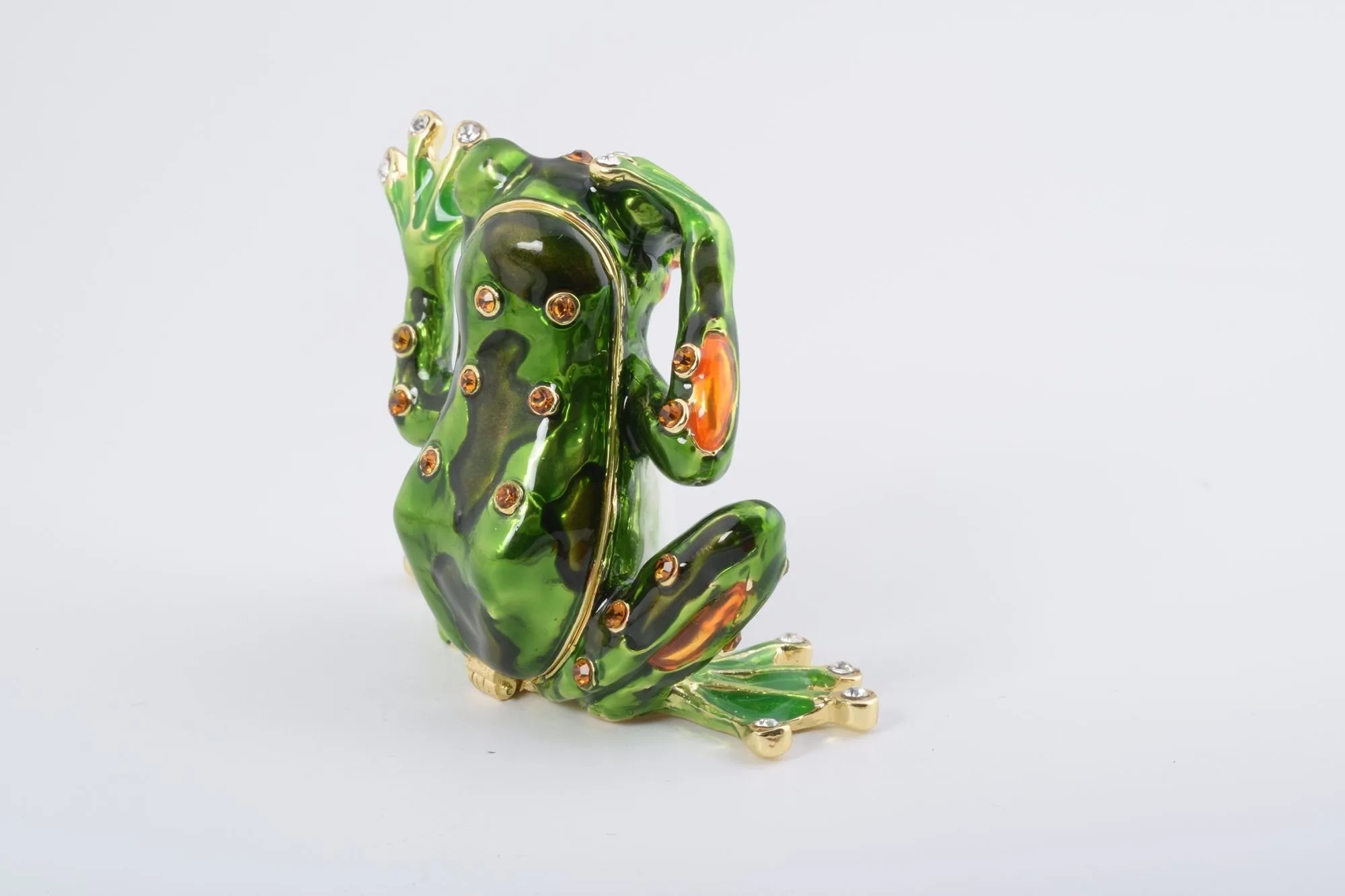 Green Frog See No Evil