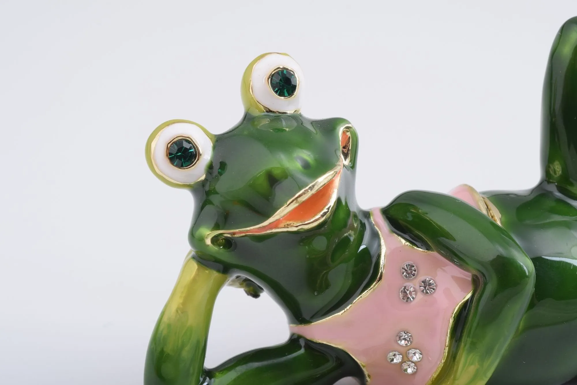 Gymnastic Frog with a Pink Shirt