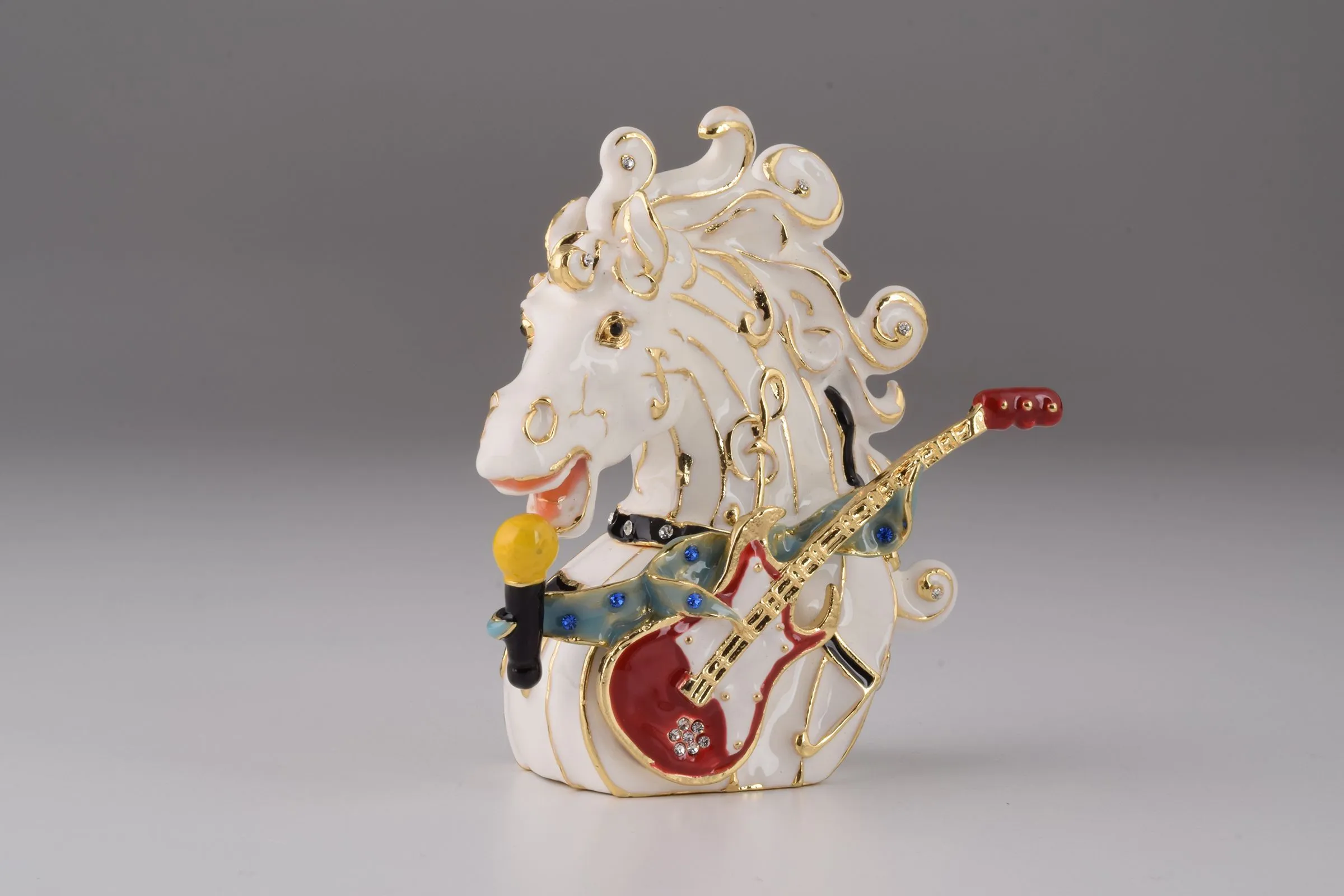Horse Head with a Guitar