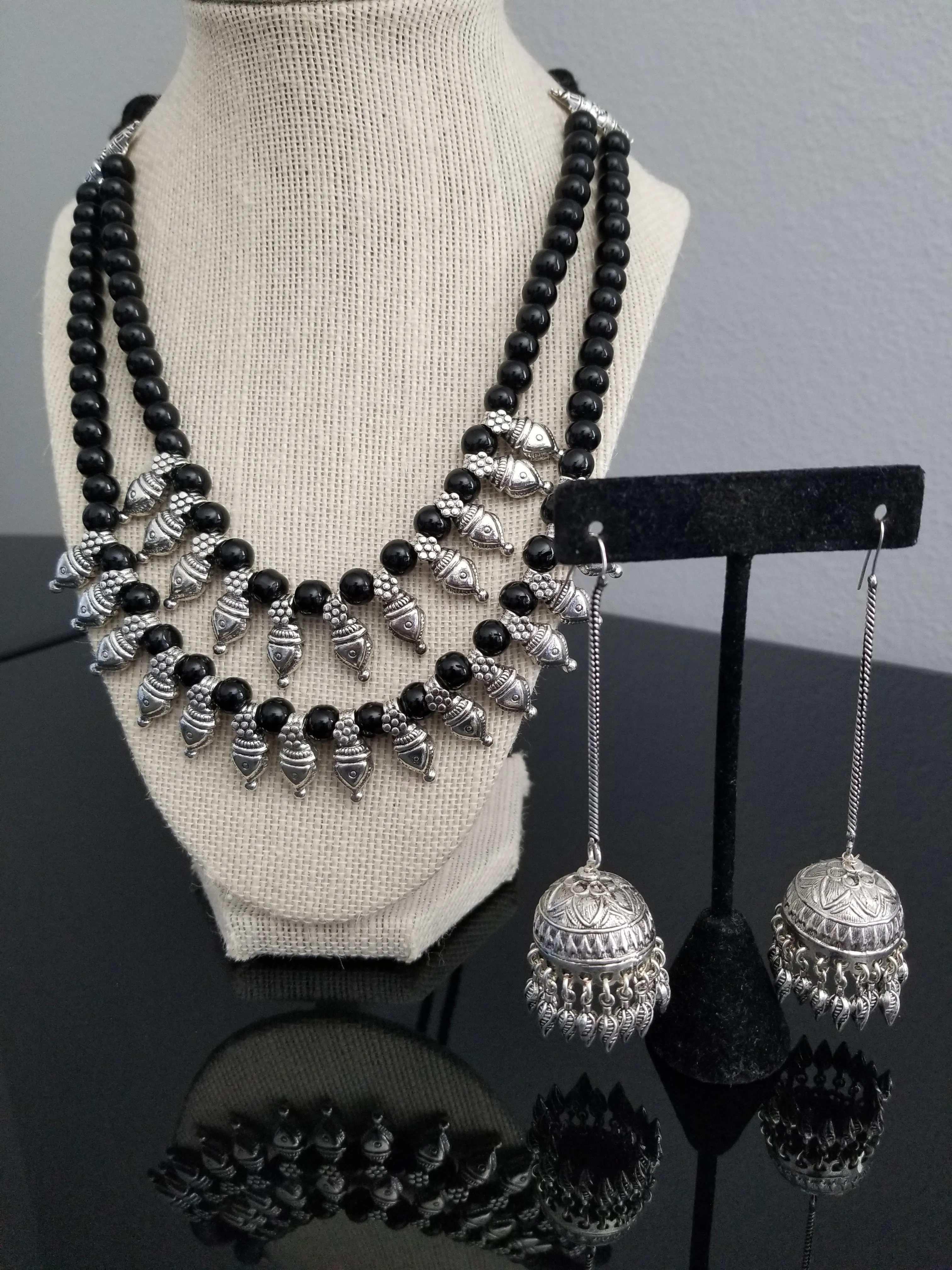 Indo Western Mala Necklace With Oxidised Plating