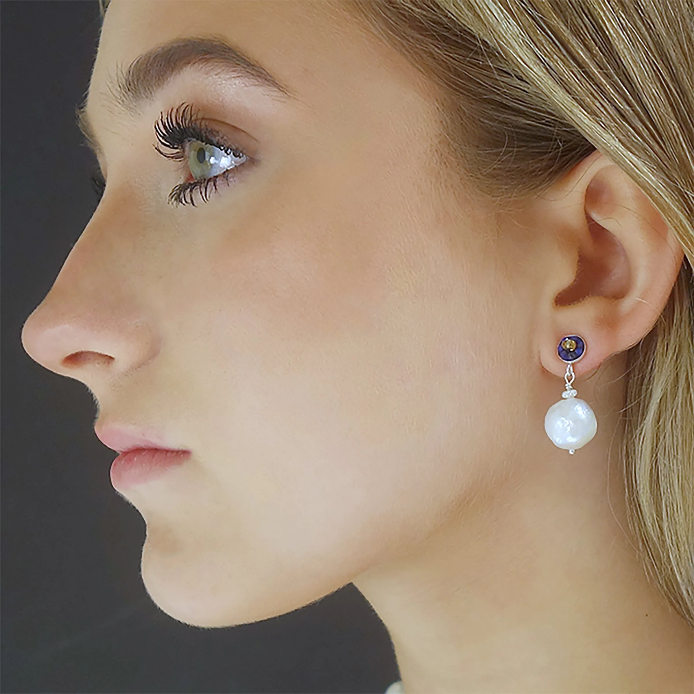 Lapis lazuli, yellow sapphire, pearl mosaic ear