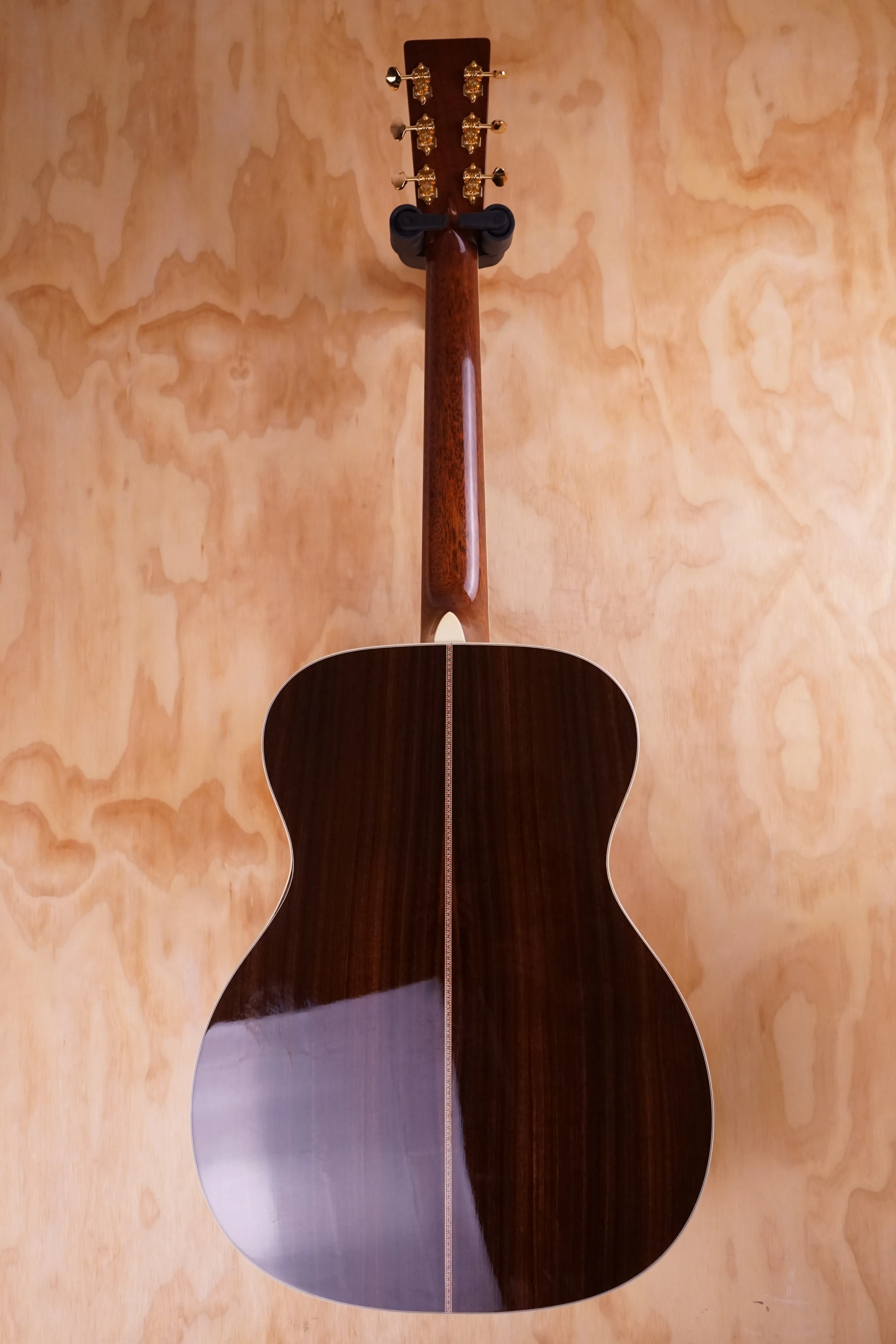 Martin OM-42, USED