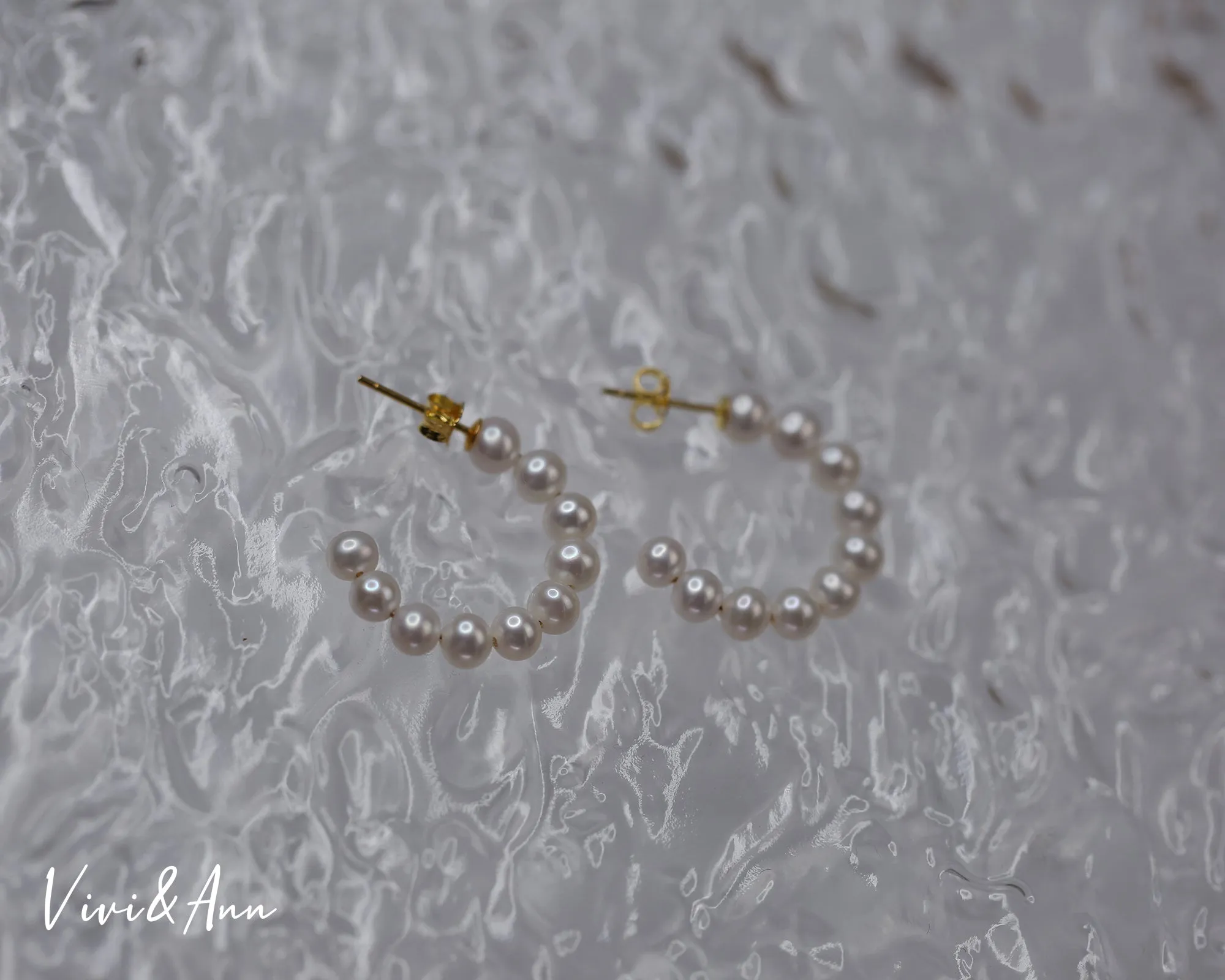 Mini Freshwater Hoop Earrings