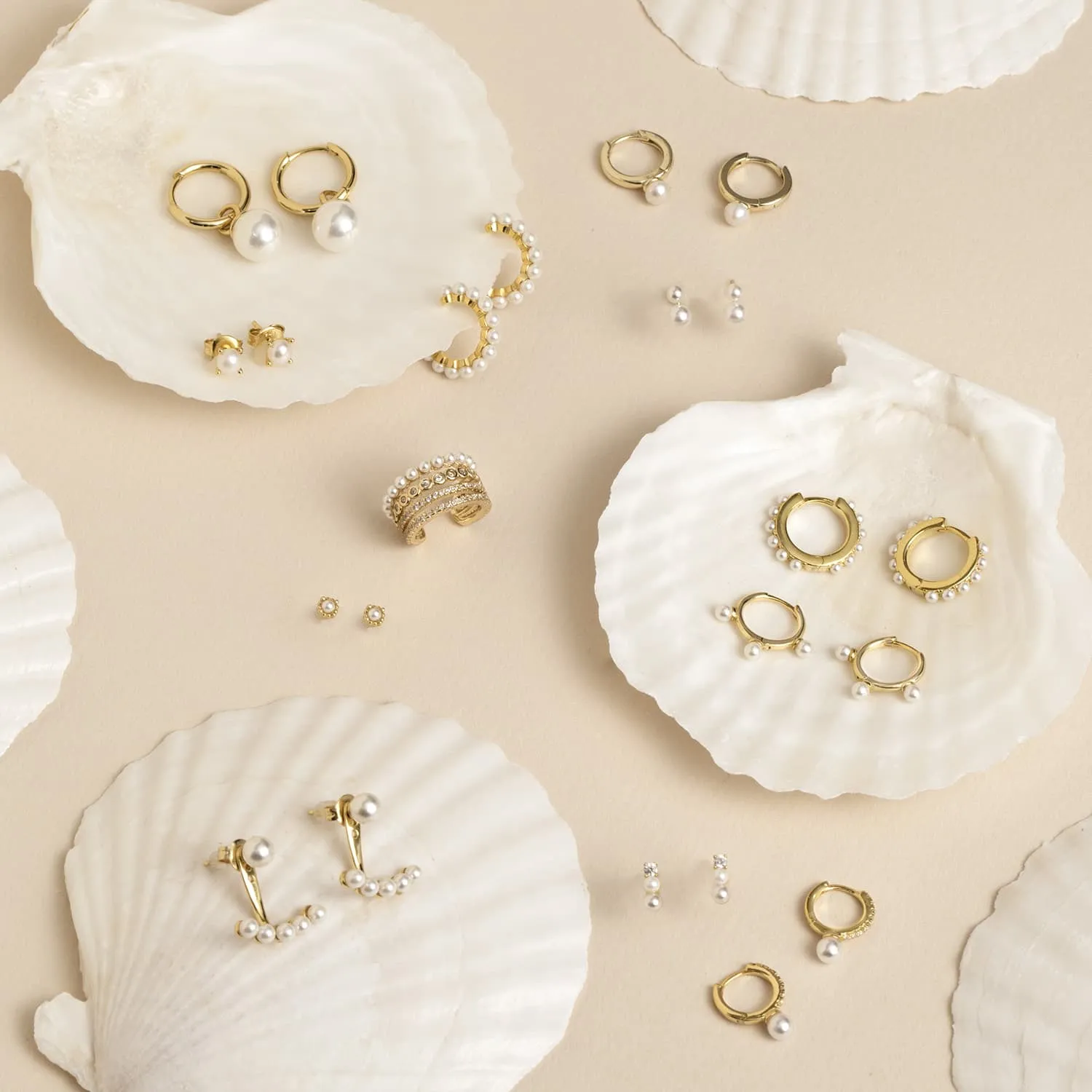 Mini Pearl Stud Earring