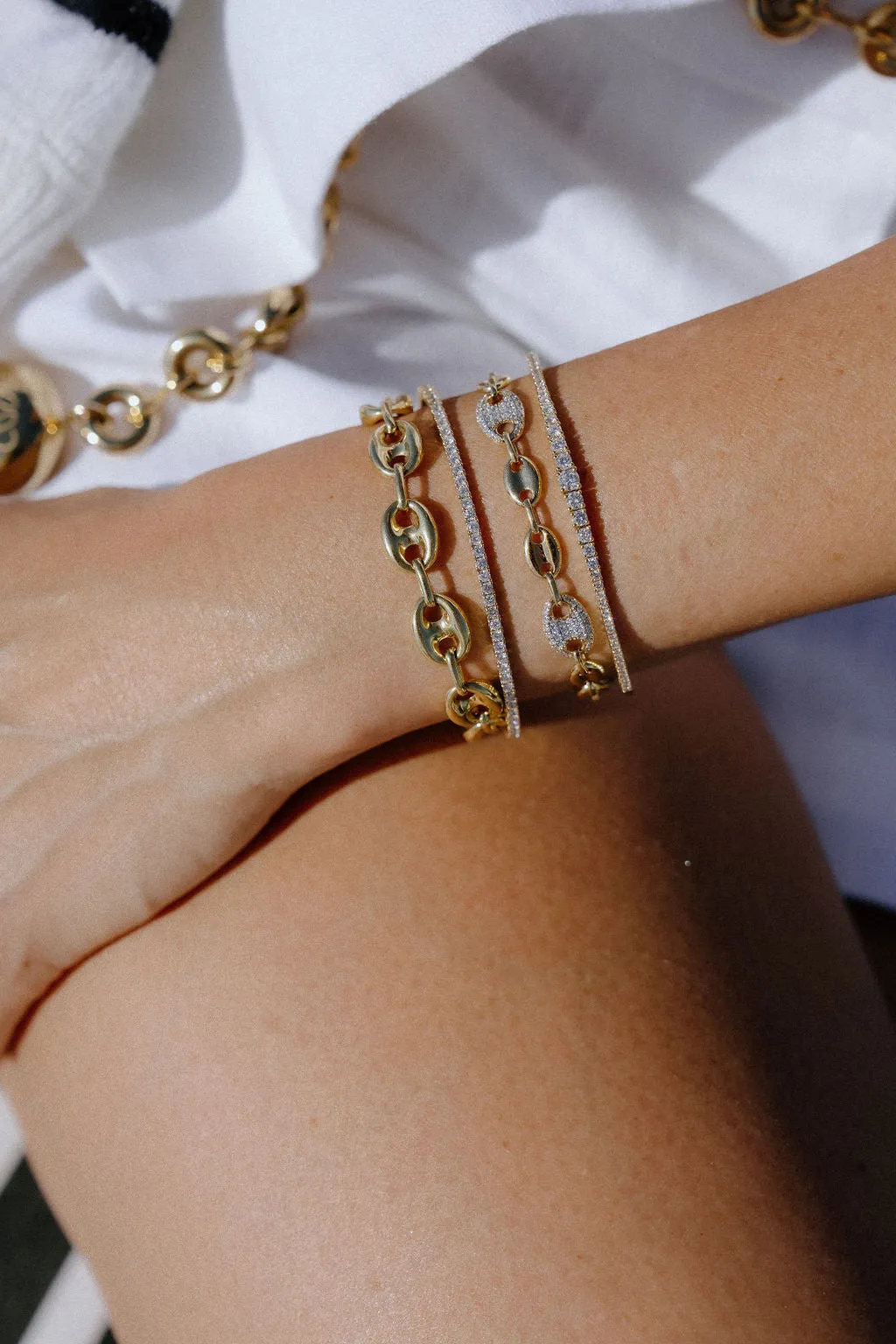 Mixed Gold & Diamond Pavé Mariner Link Bracelet