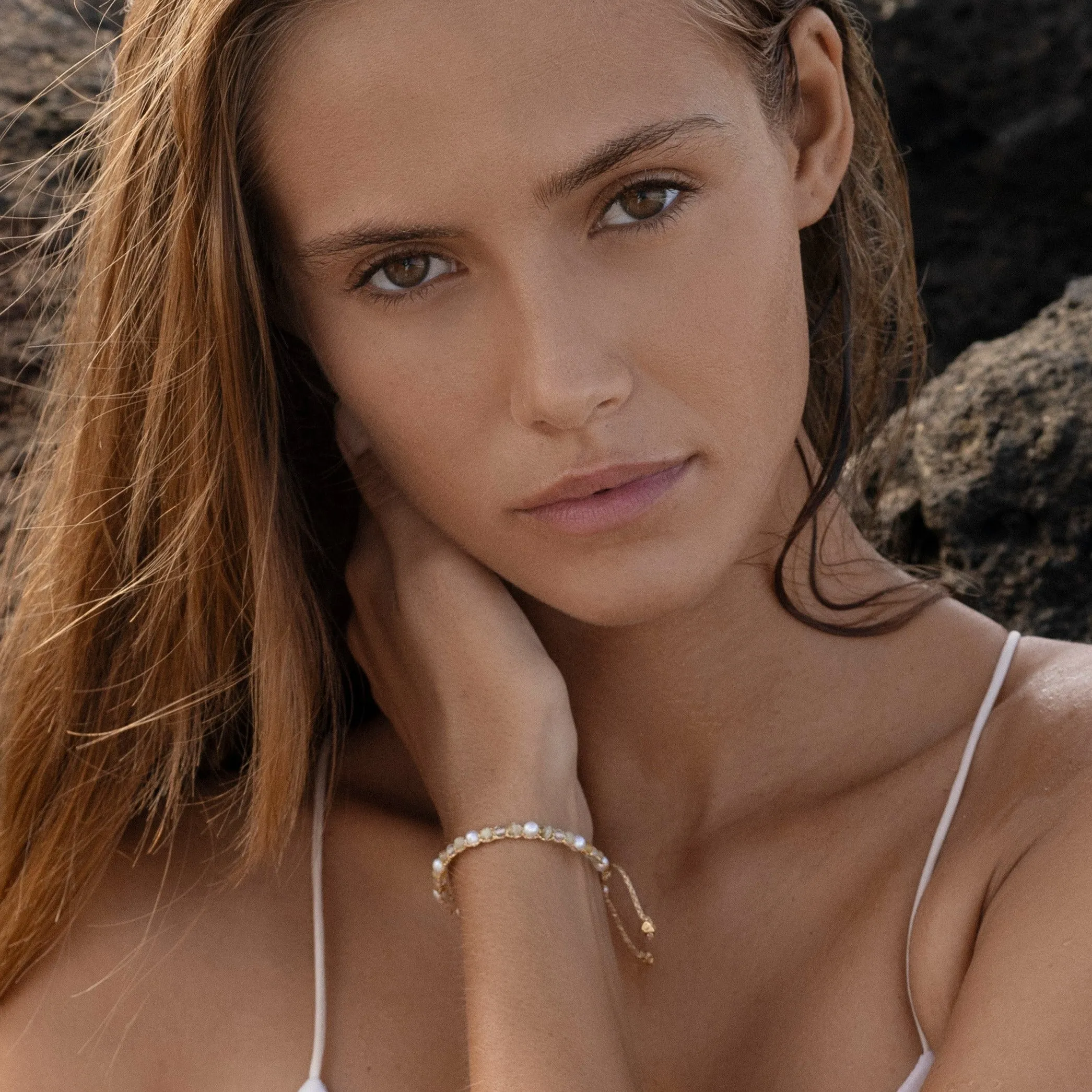 Moon Midnight Glow Bracelet | Gold