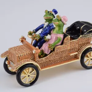 Mr. & Mrs. Frog Car