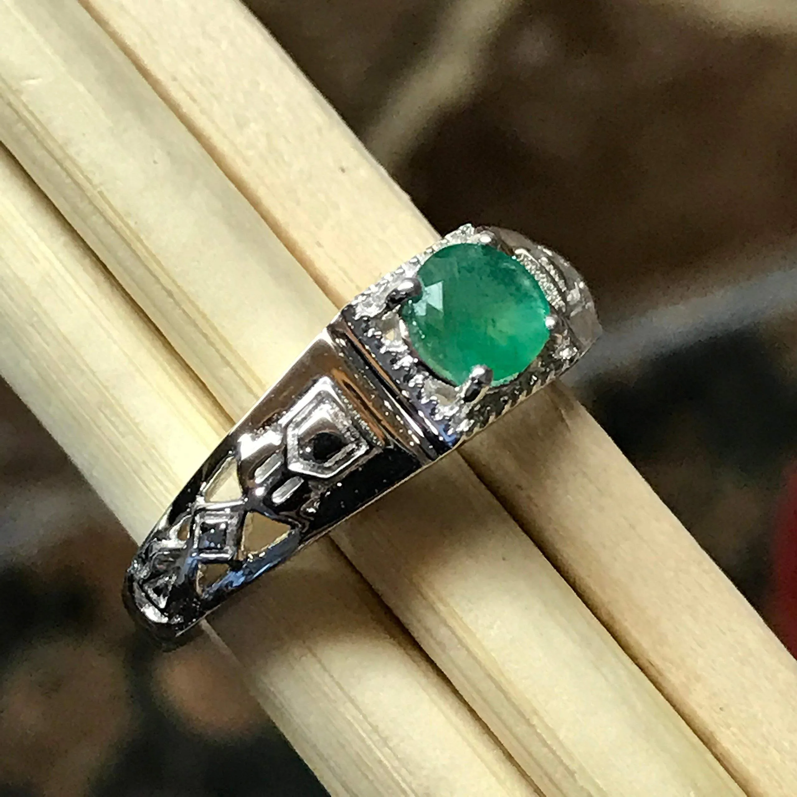 Natural Green Emerald 925 Solid Sterling Silver Unisex Engagement Ring Size 6, 7, 8, 9