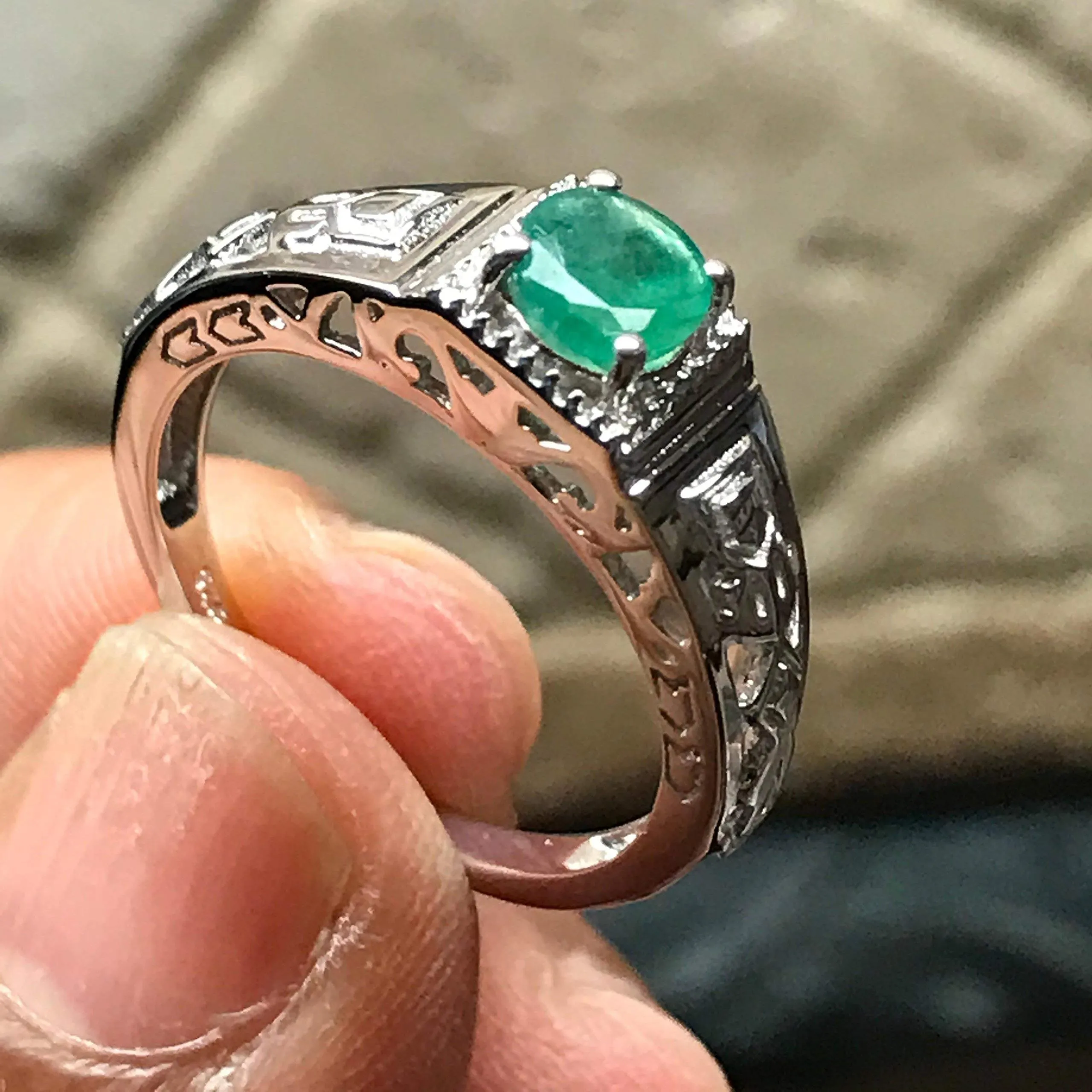 Natural Green Emerald 925 Solid Sterling Silver Unisex Engagement Ring Size 6, 7, 8, 9