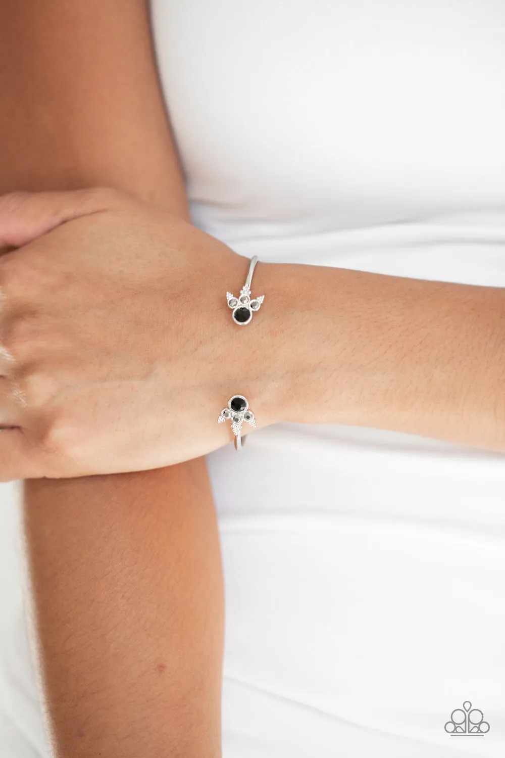 Paparazzi Accessories - A Bit Rich - Black Bracelet