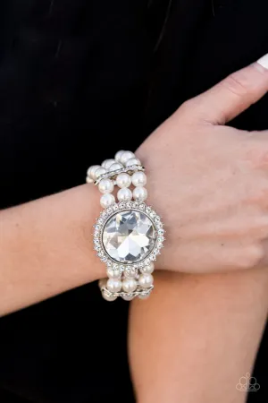 Paparazzi Speechless Sparkle - White Pearl Bracelet