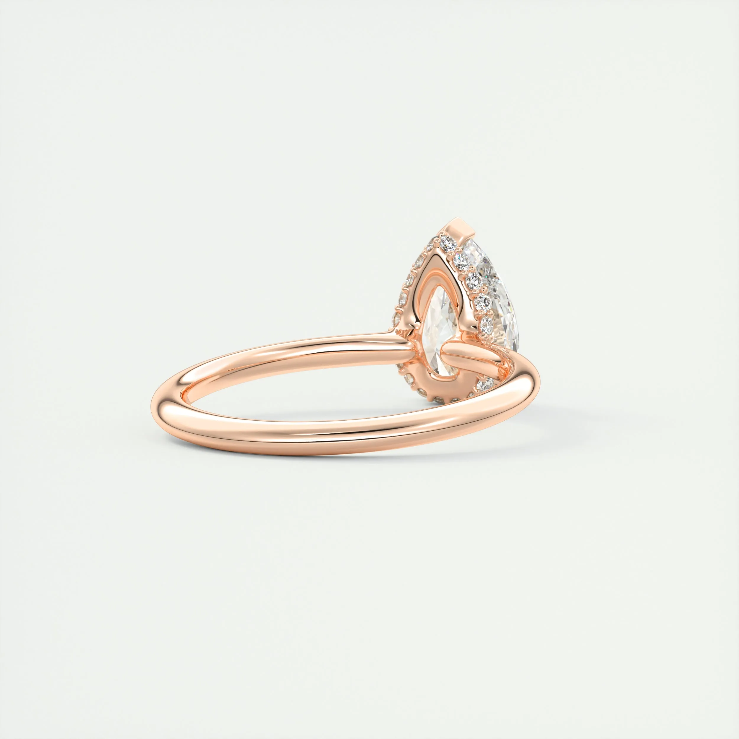 Plunge Hidden Halo | Pear