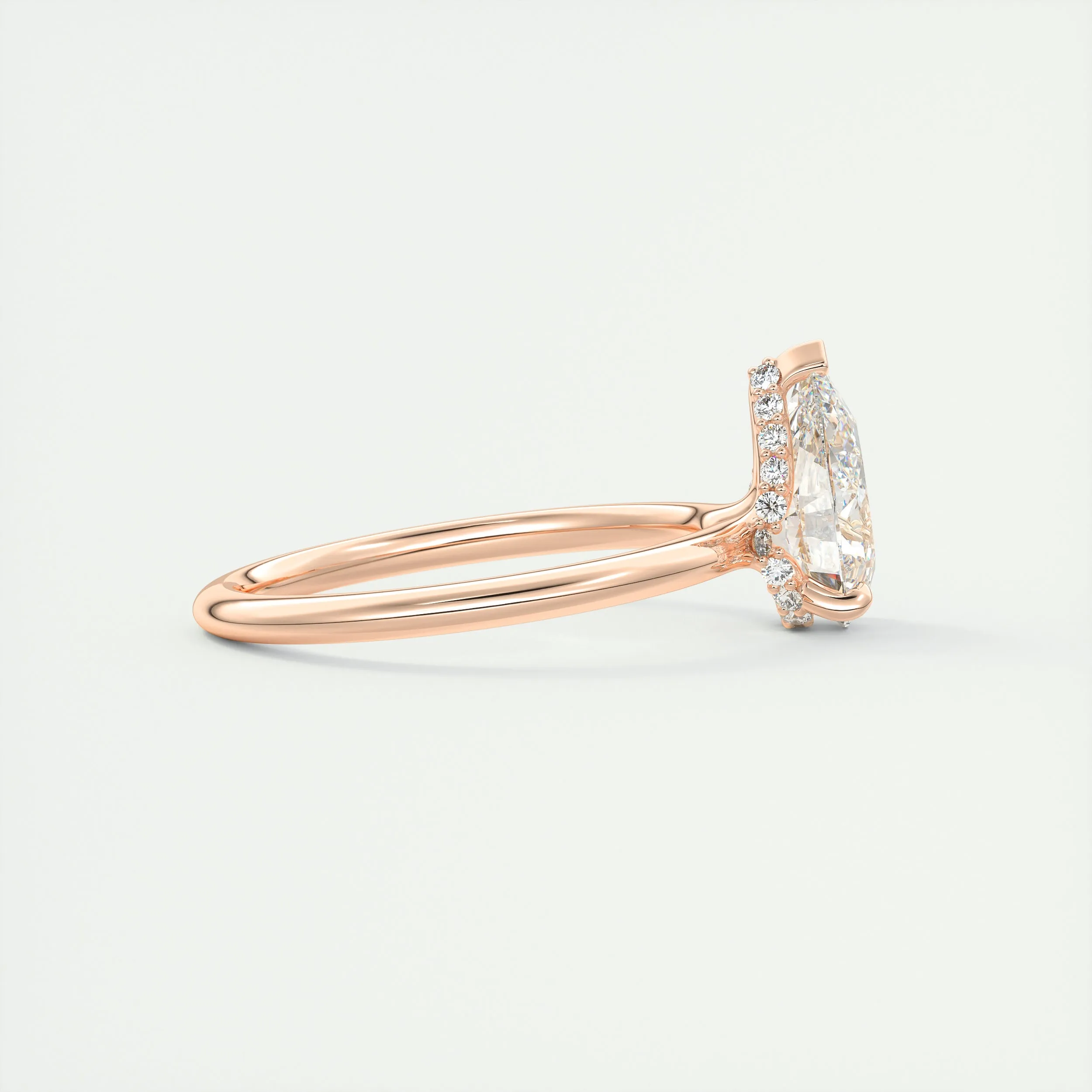Plunge Hidden Halo | Pear